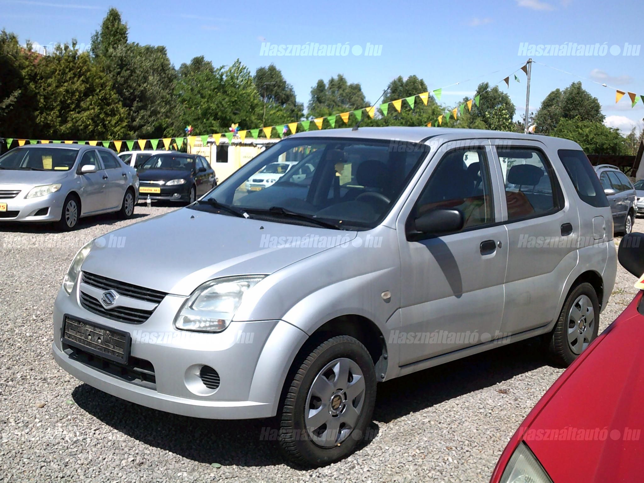 SUZUKI IGNIS 2005/7 - 1