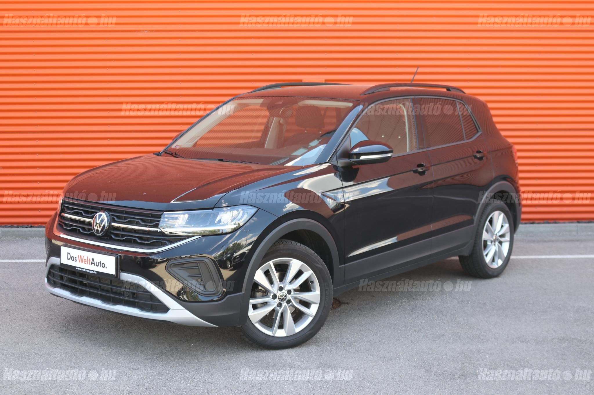 VOLKSWAGEN T-CROSS 2025/10 - 1
