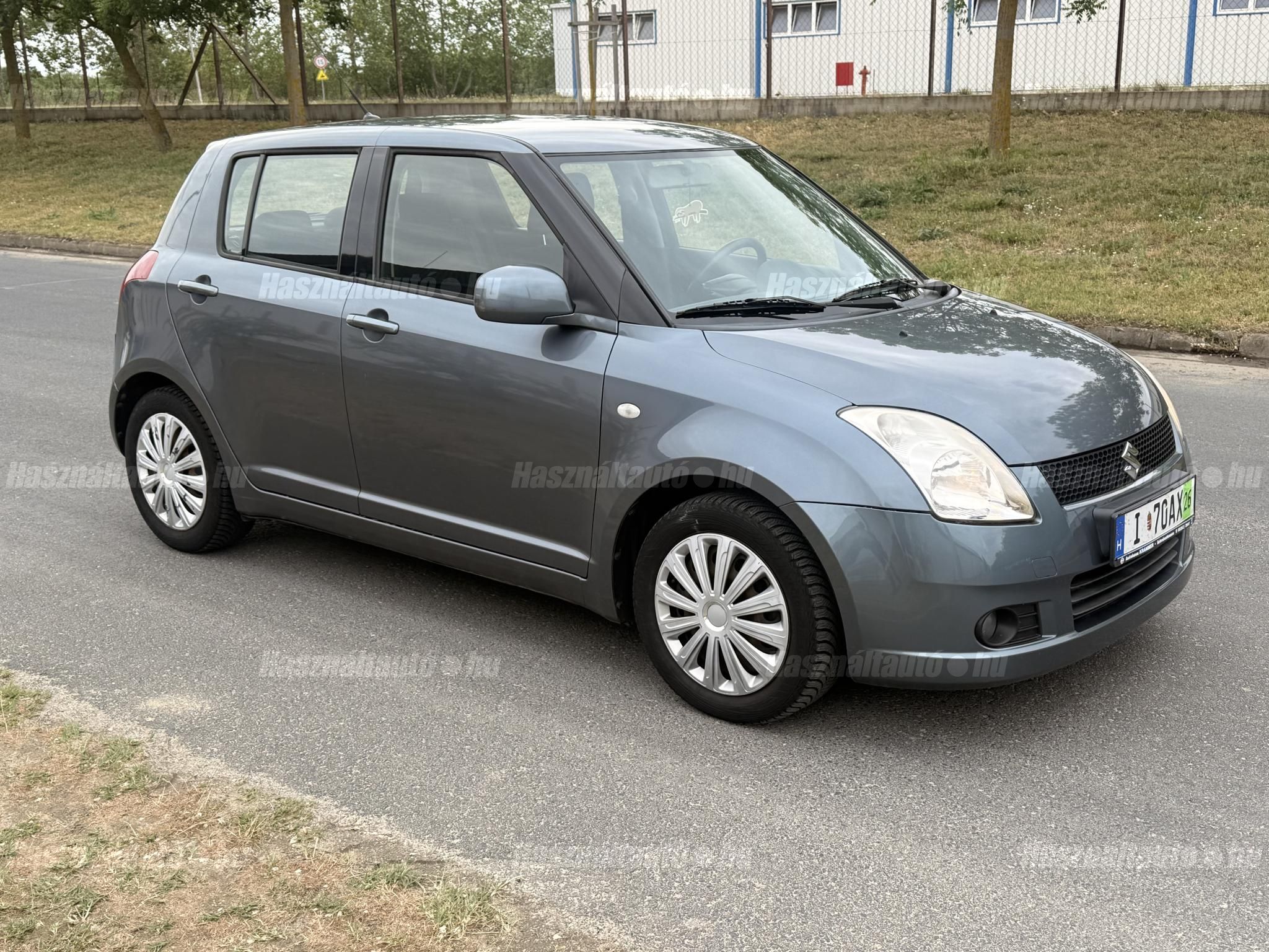 SUZUKI SWIFT 2007/7 - 1