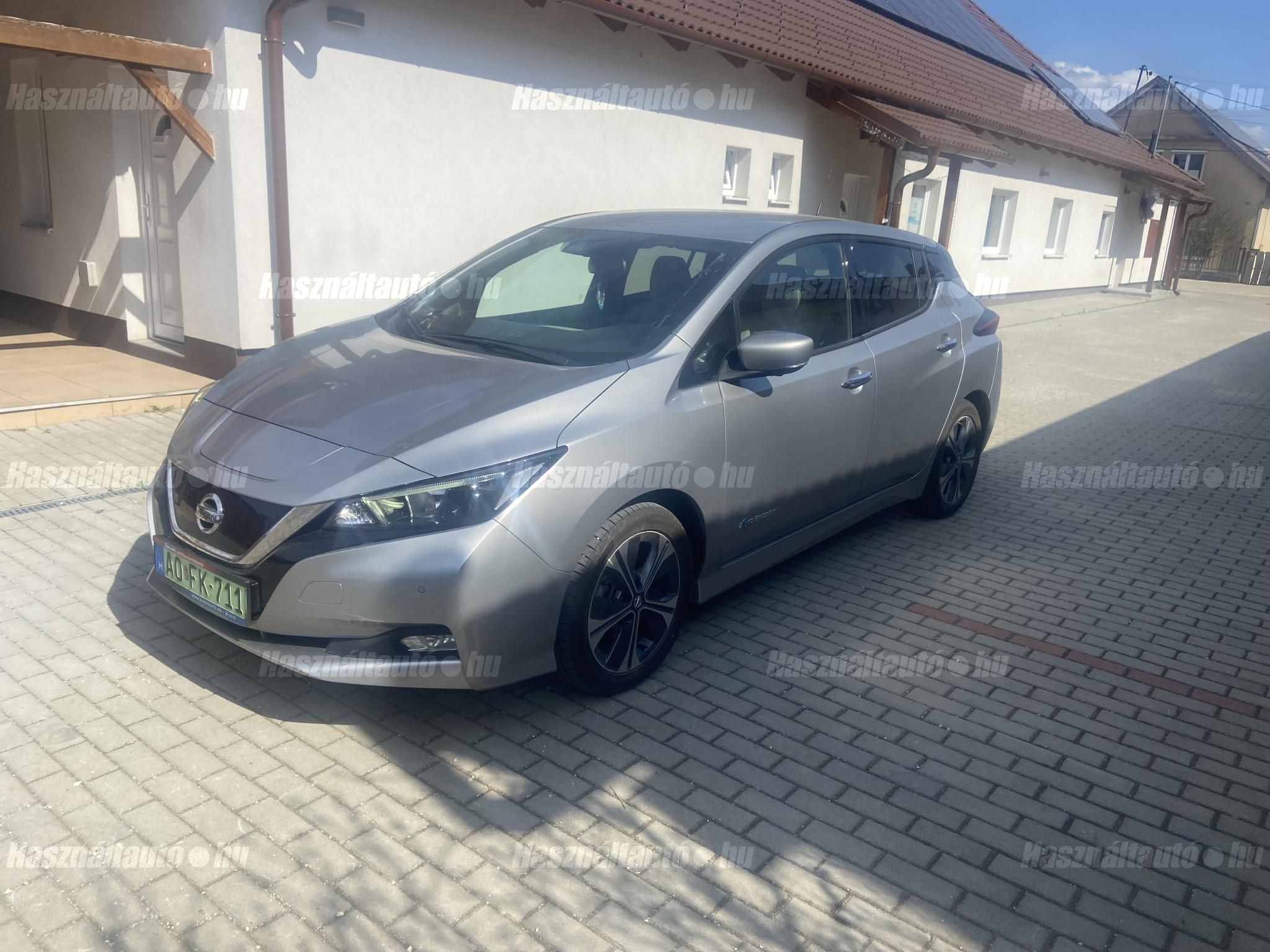 NISSAN LEAF 2020 - 1