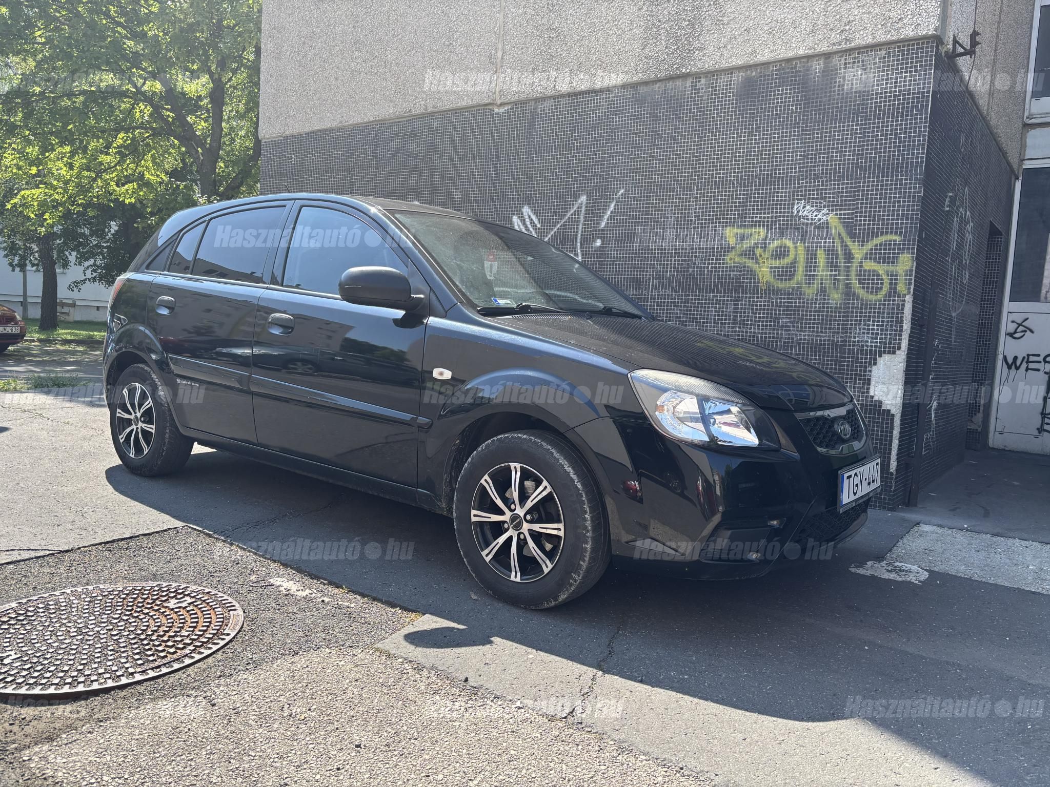 KIA RIO 2010/6 - 1