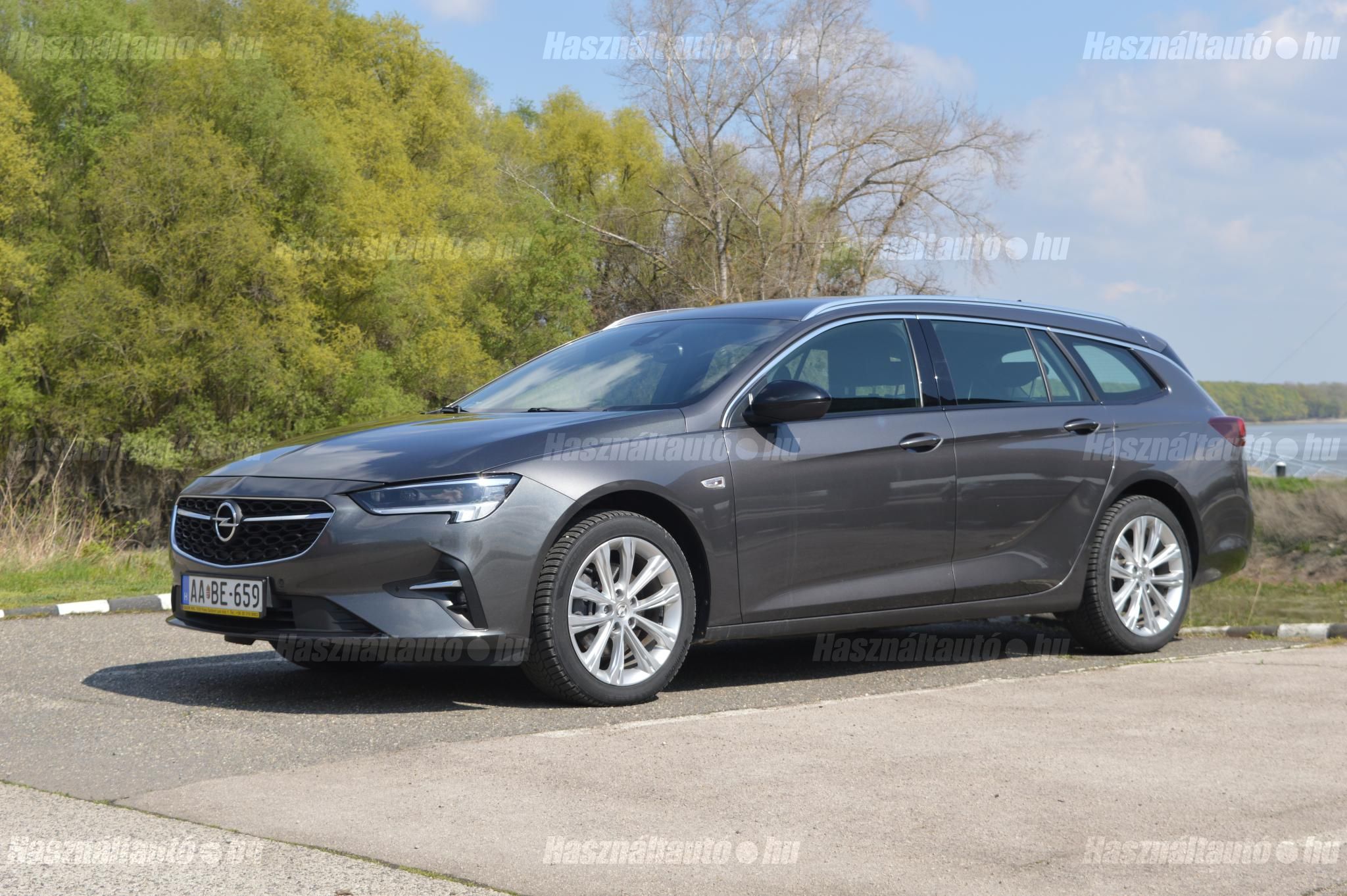 OPEL INSIGNIA 2022/8 - 1