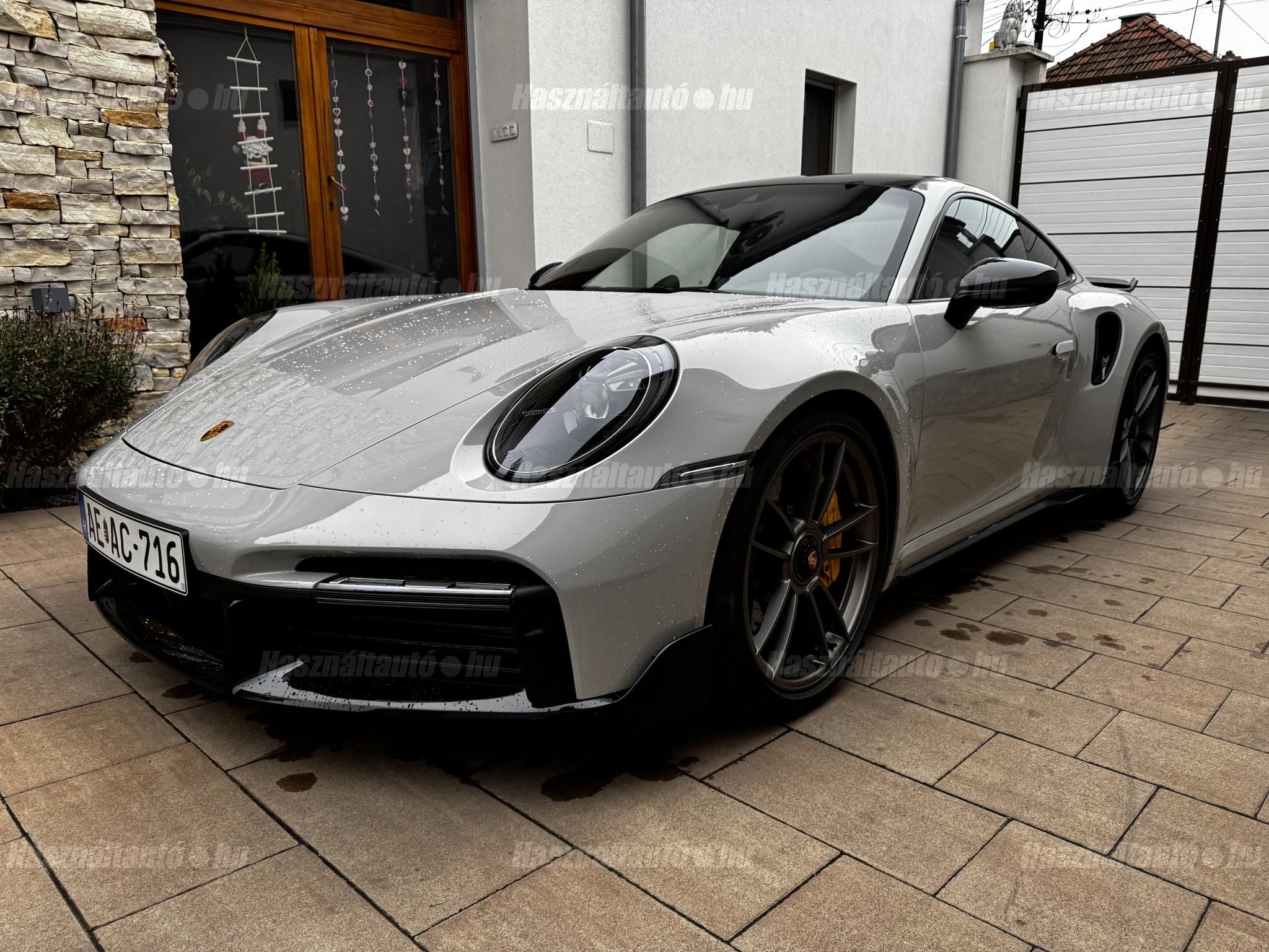 PORSCHE 911 2023/6 - 1