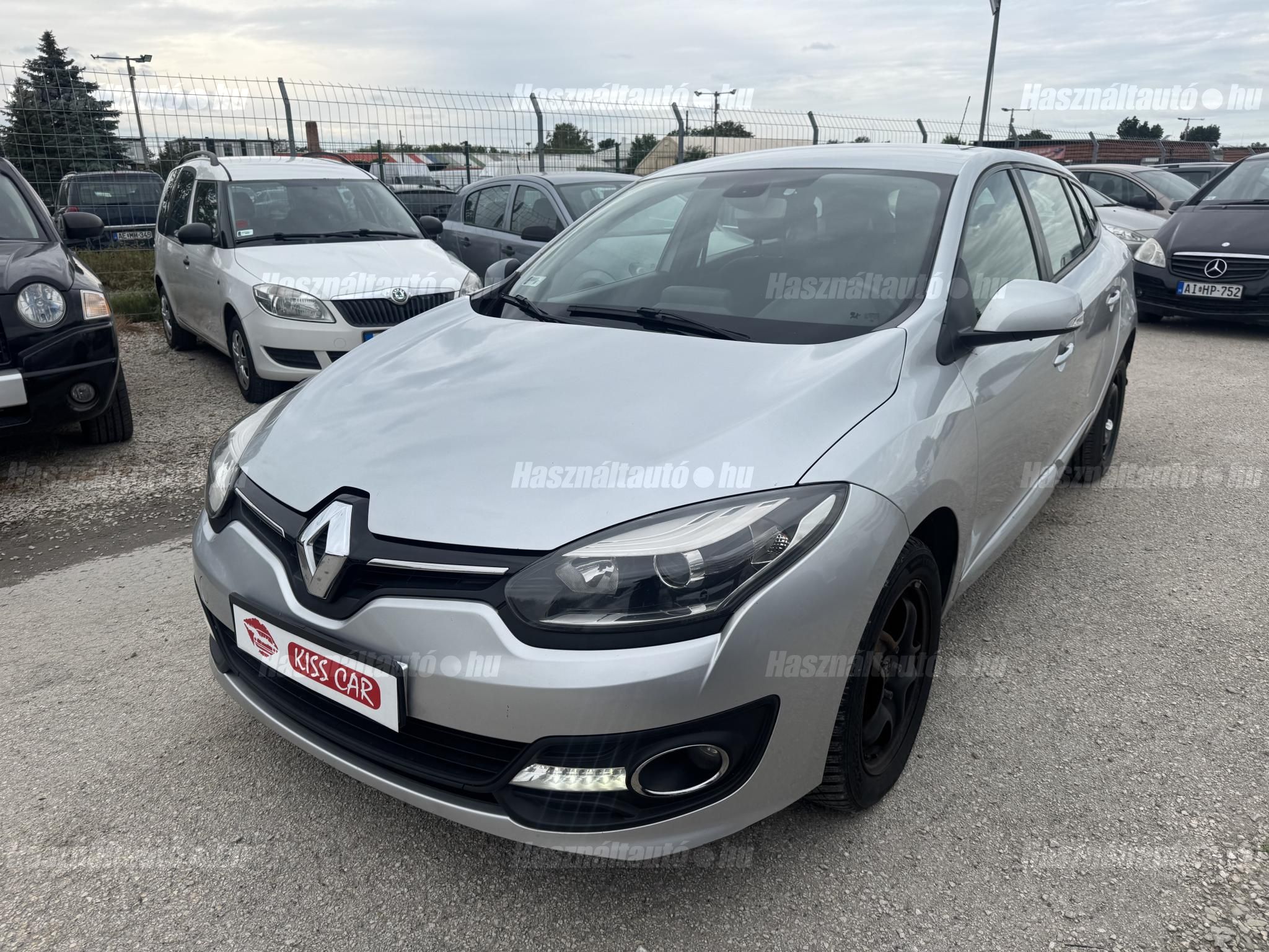 RENAULT MEGANE 2014 - 1