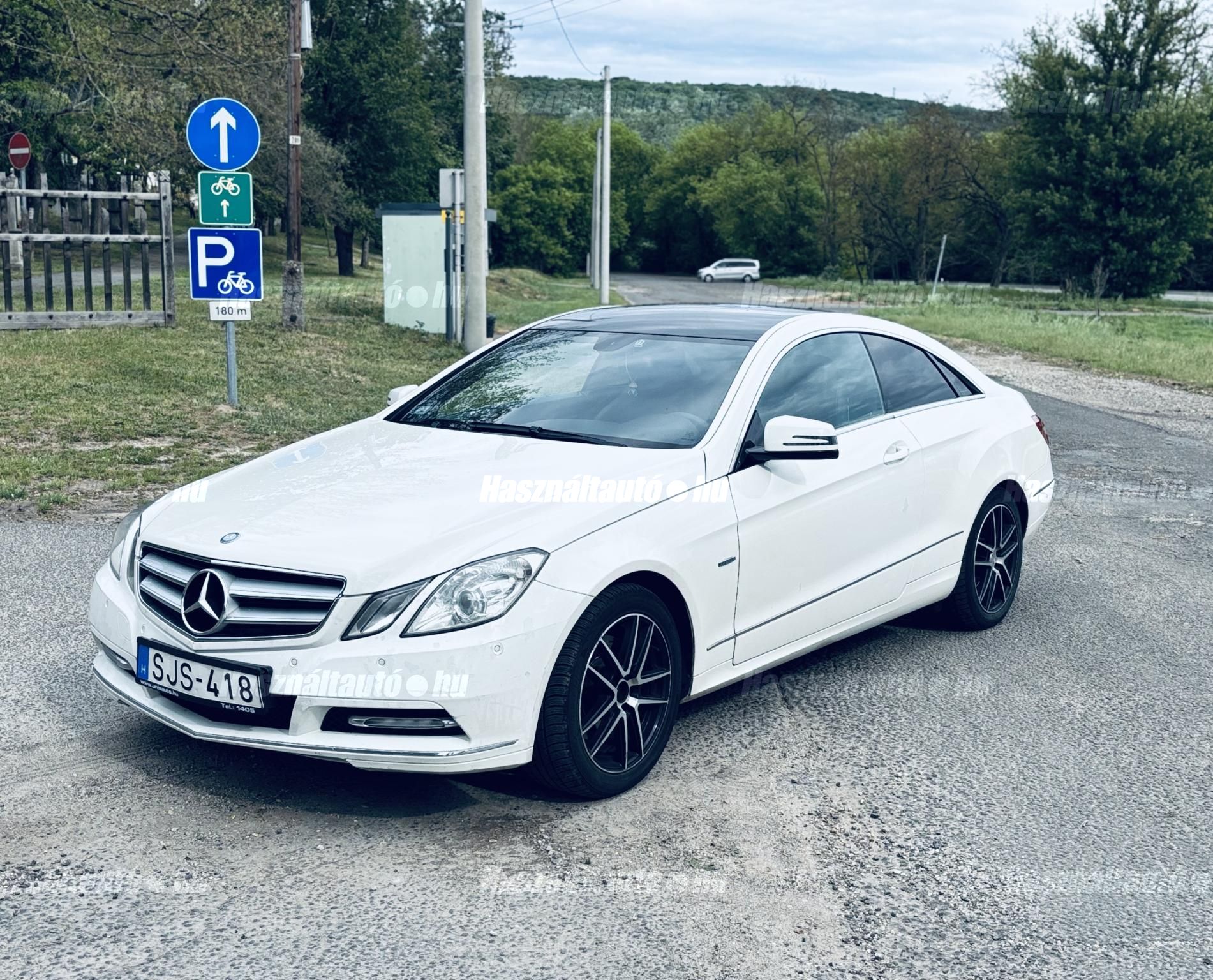 MERCEDES-BENZ E 250 2011/12 - 1