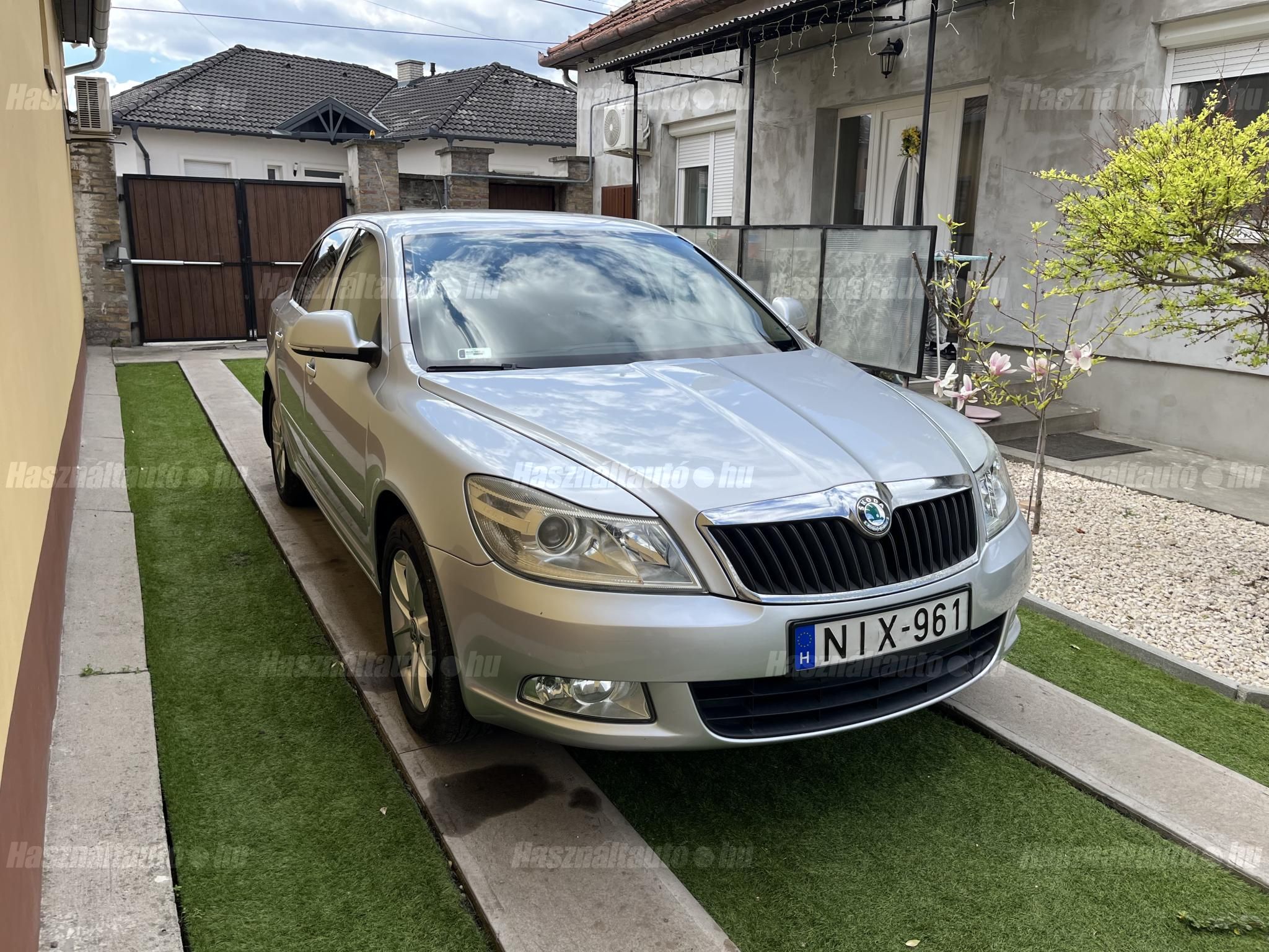 SKODA OCTAVIA 2012/1 - 1