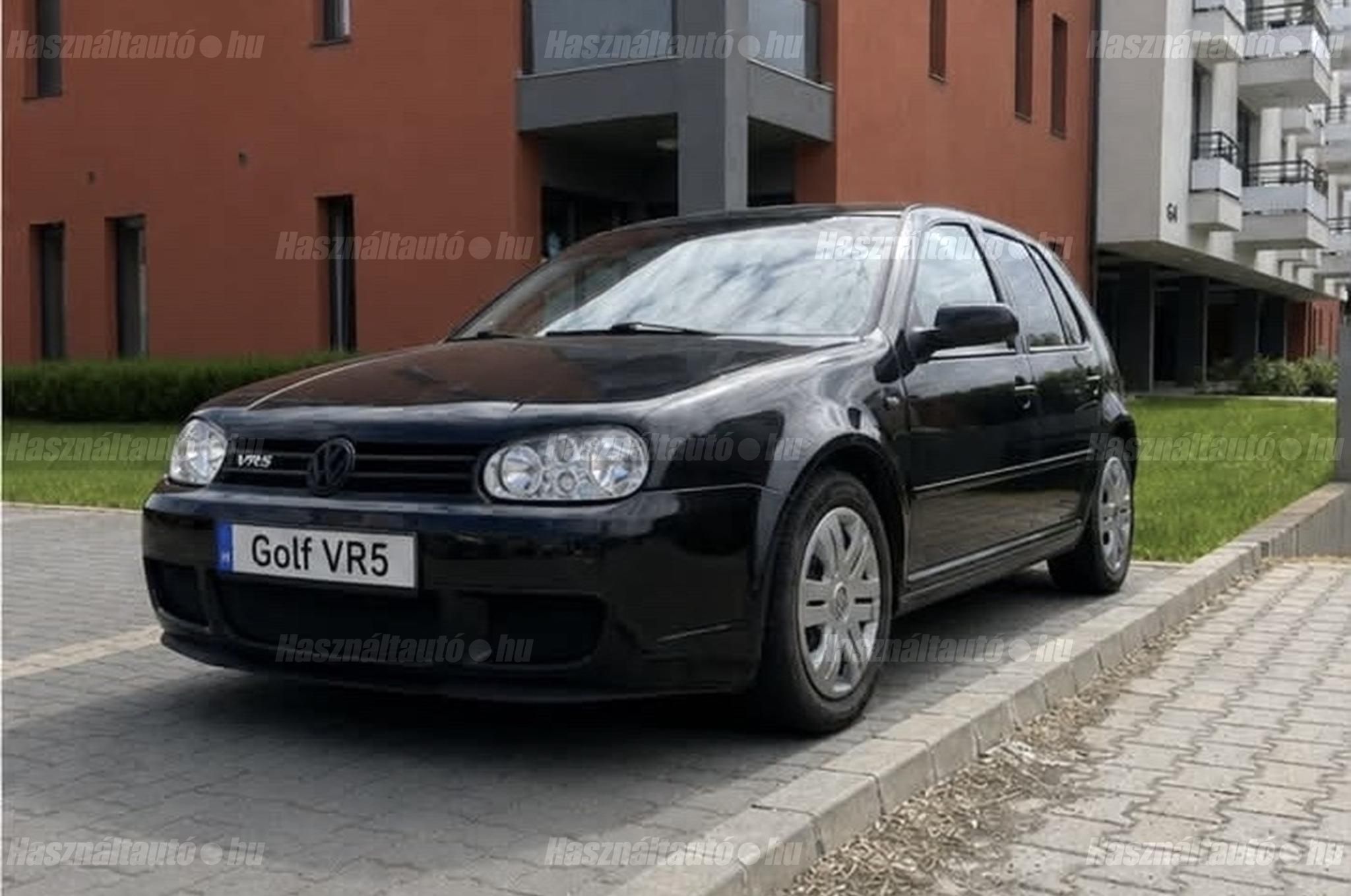 VOLKSWAGEN GOLF IV 2000/8 - 1