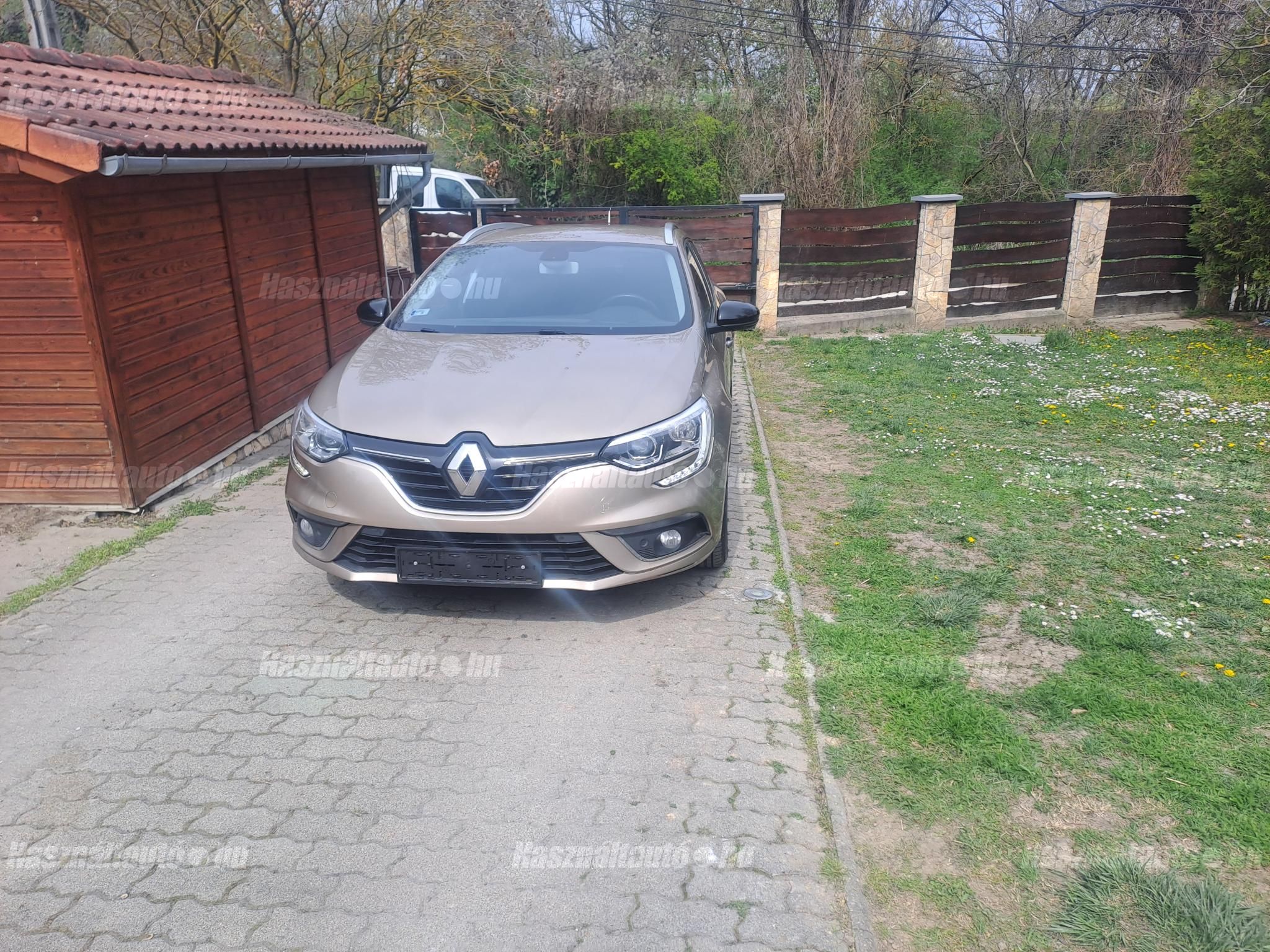 RENAULT MEGANE 2018/6 - 1