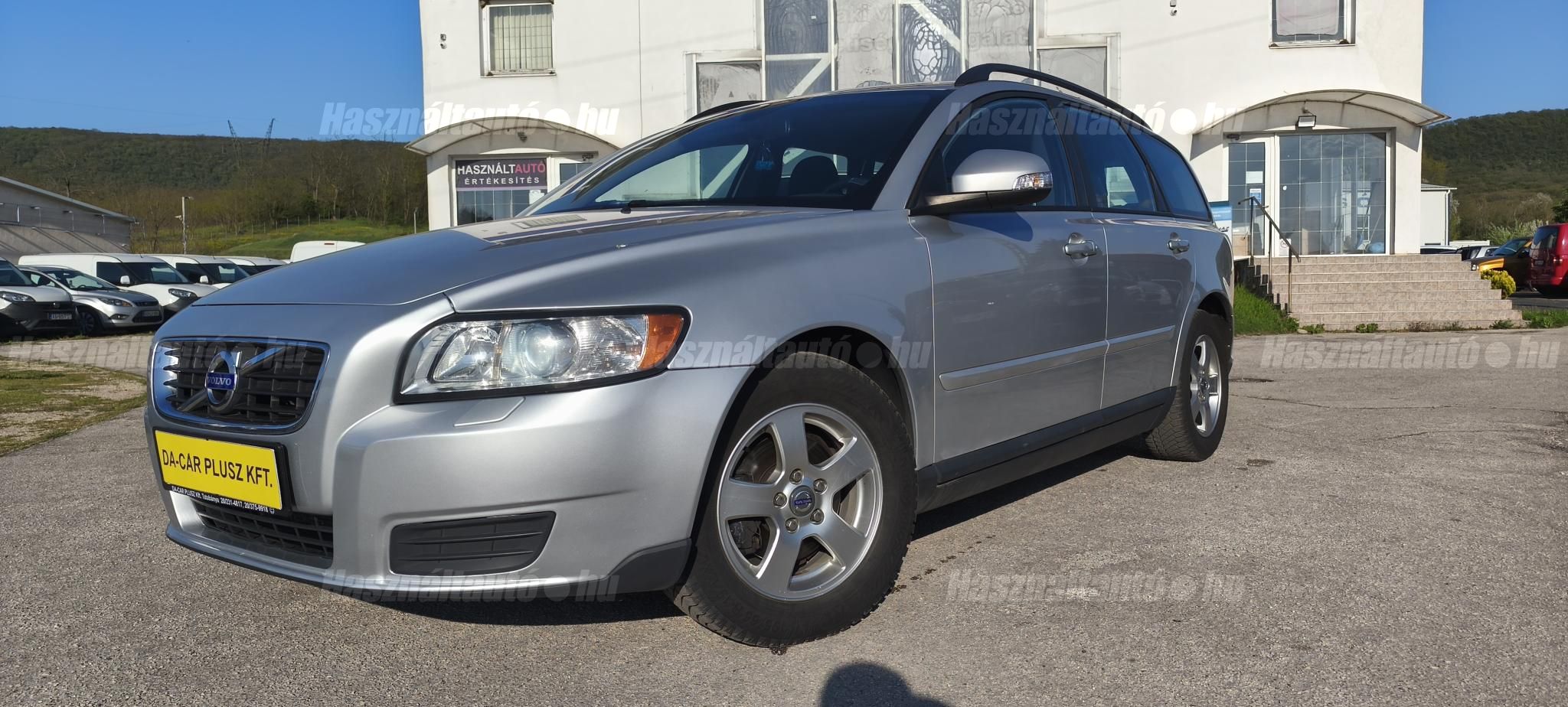 VOLVO V50 2010/11 - 1