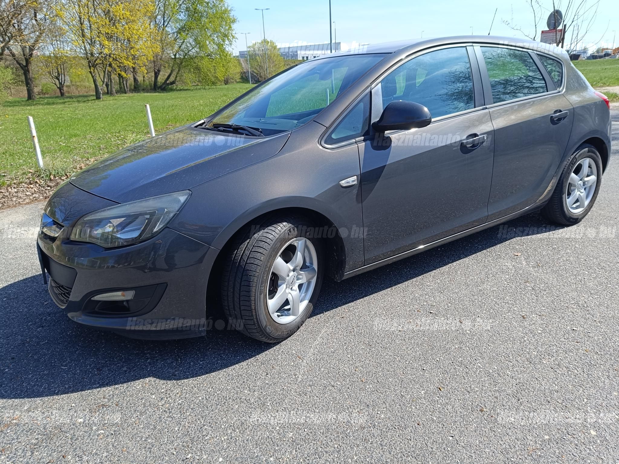 OPEL ASTRA J 2014/6 - 1