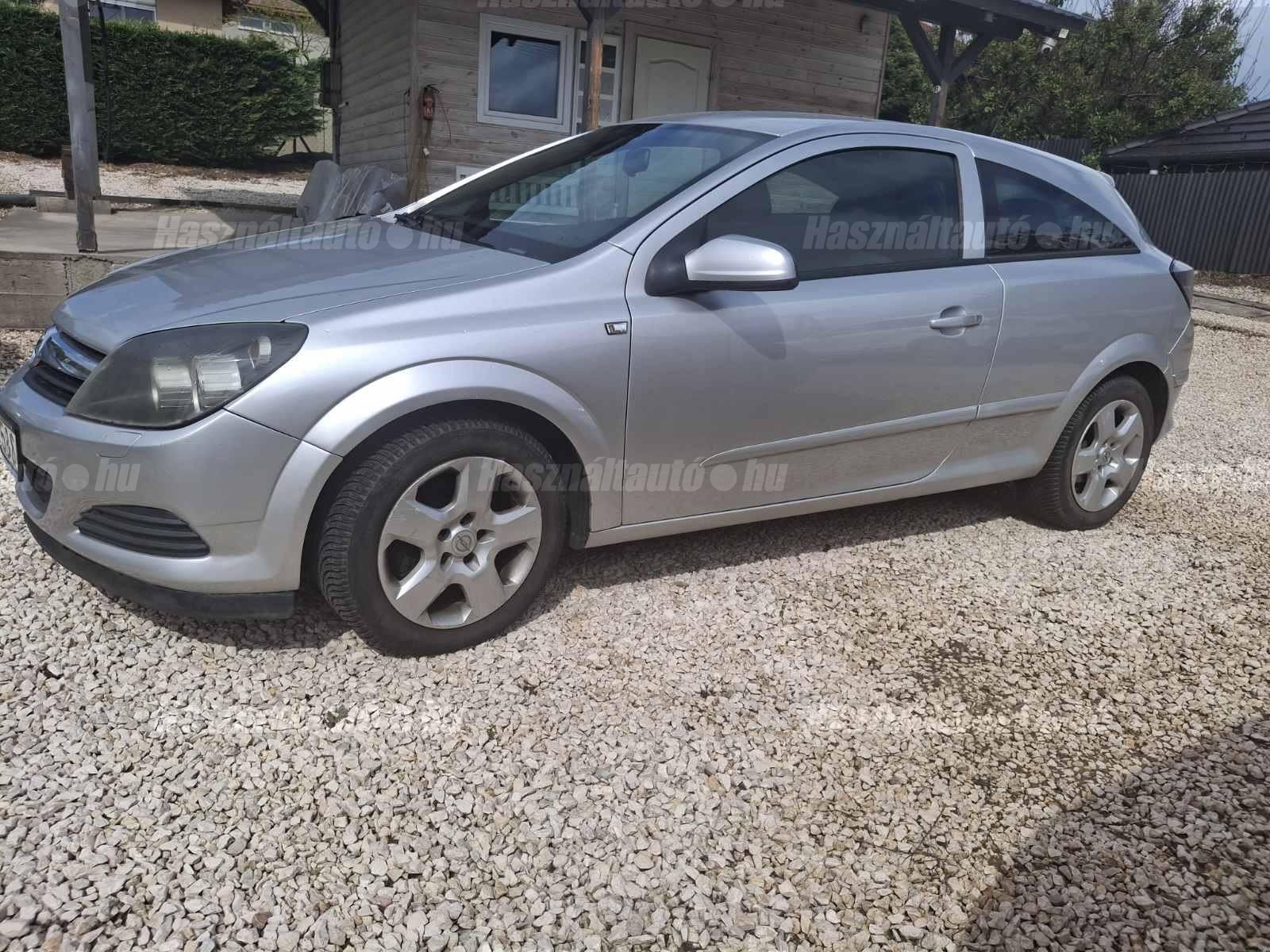 OPEL ASTRA H 2006/6 - 1