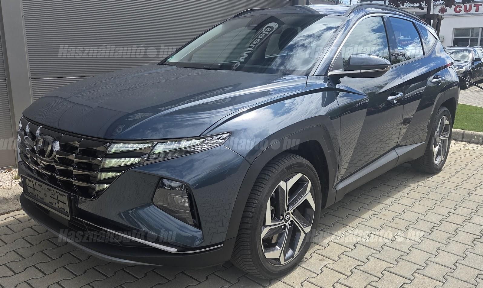 HYUNDAI TUCSON 2023/4 - 1