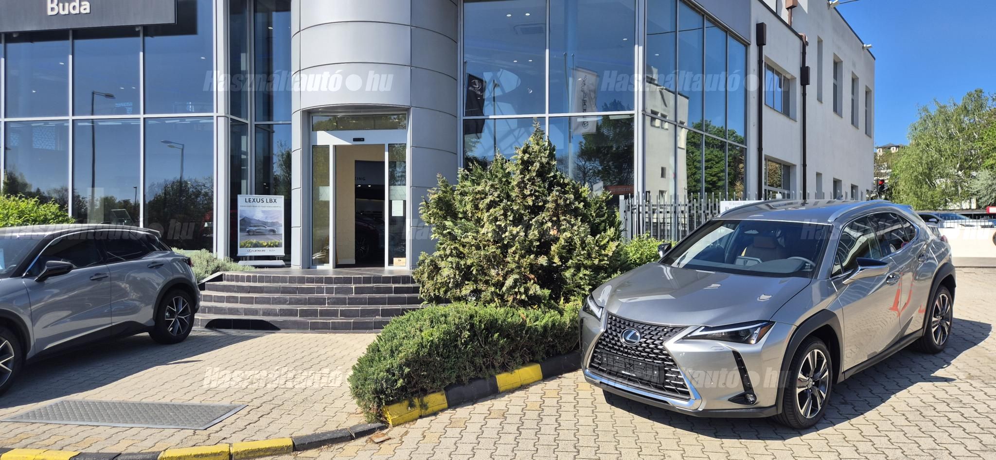 LEXUS UX 2025 - 1