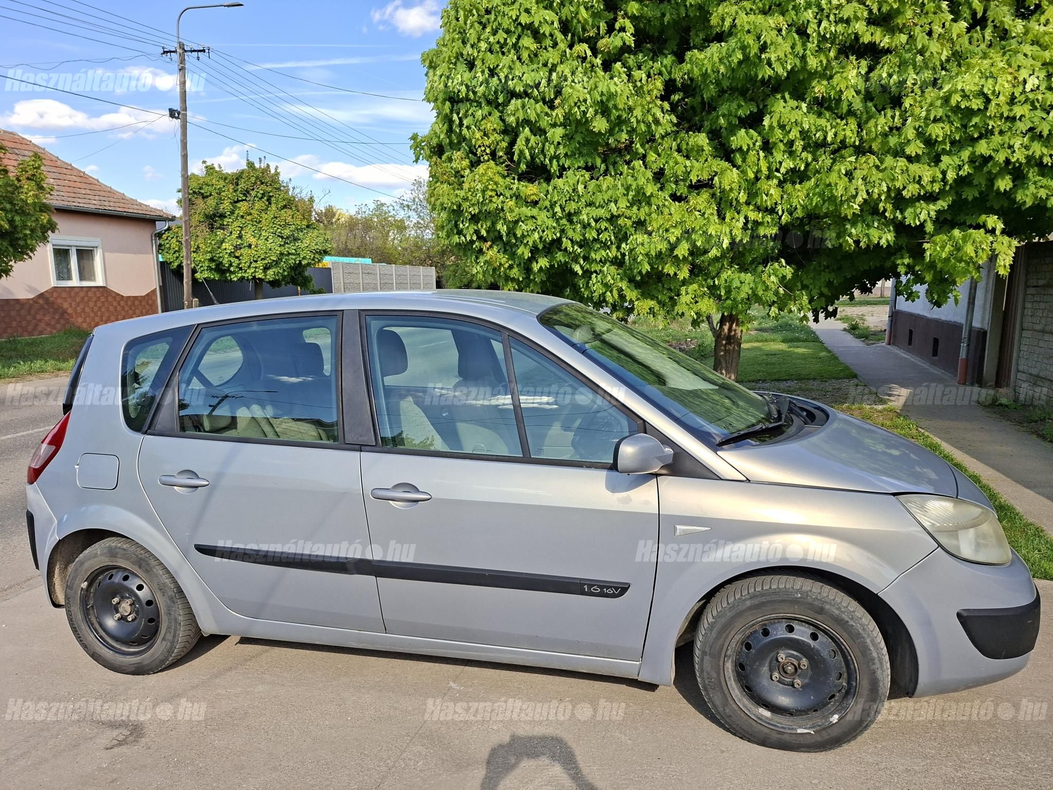 RENAULT SCENIC 2004/4 - 1