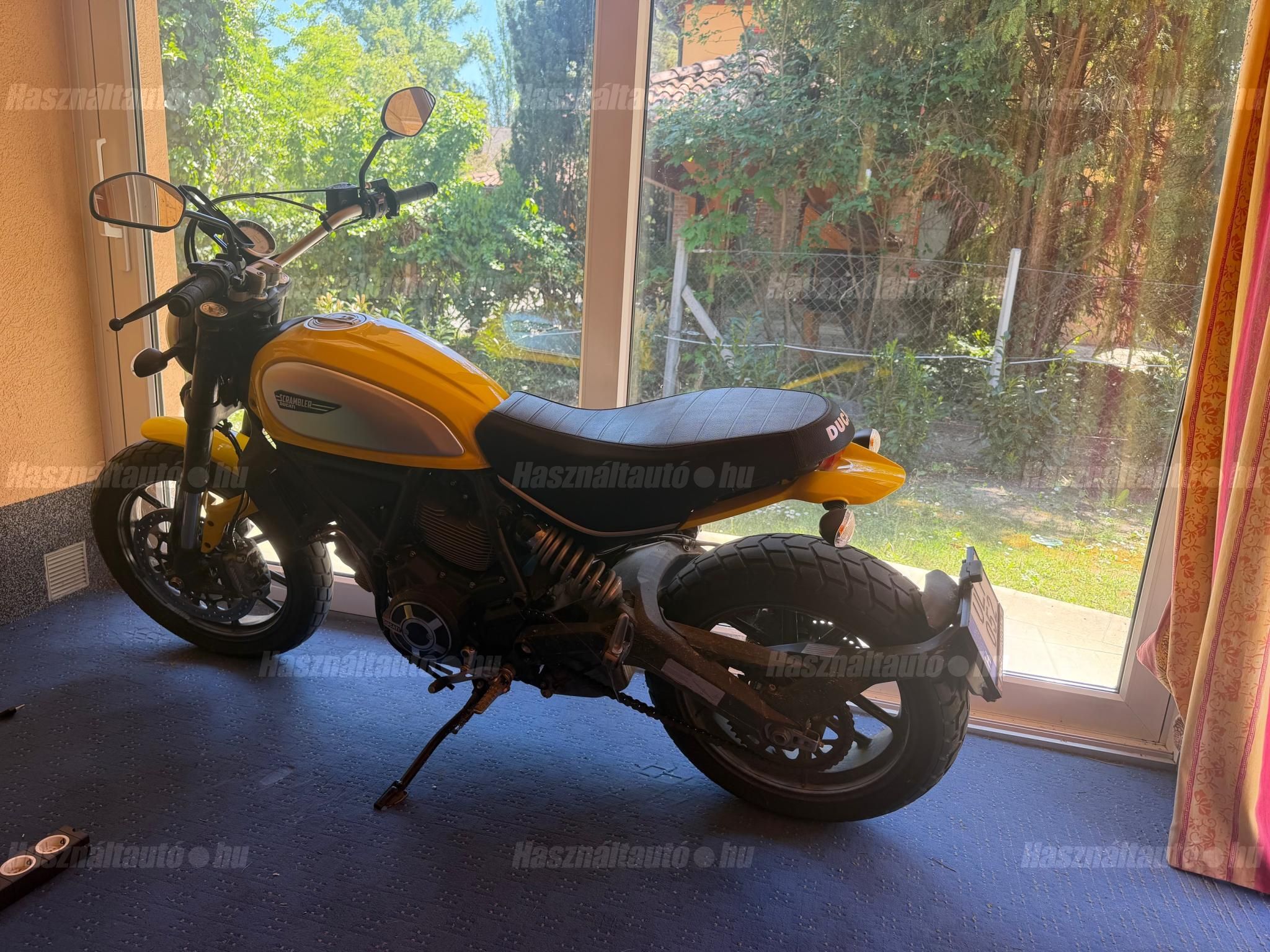 DUCATI SCRAMBLER 2015/2 - 1