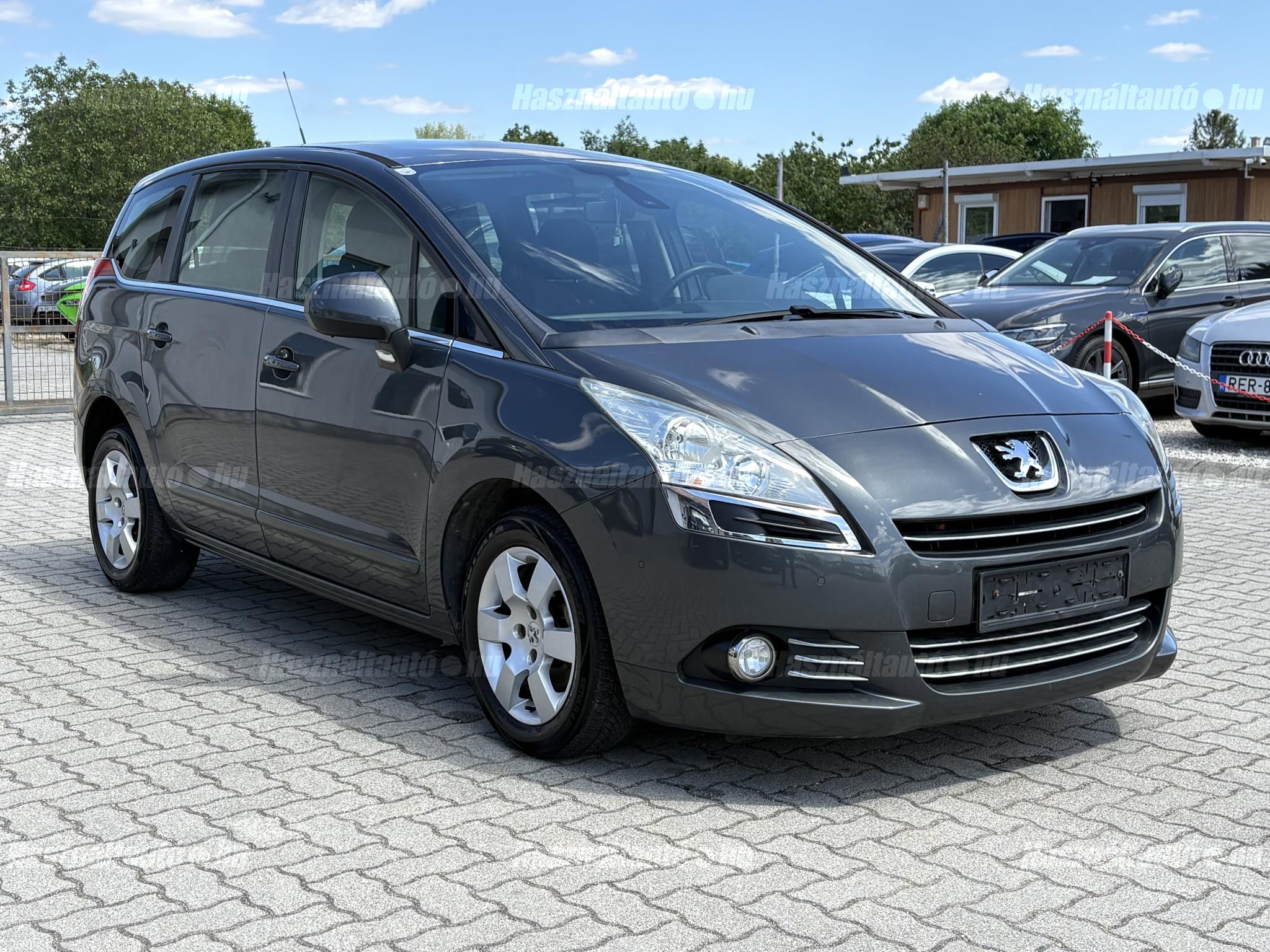 PEUGEOT 5008 2013/2 - 1