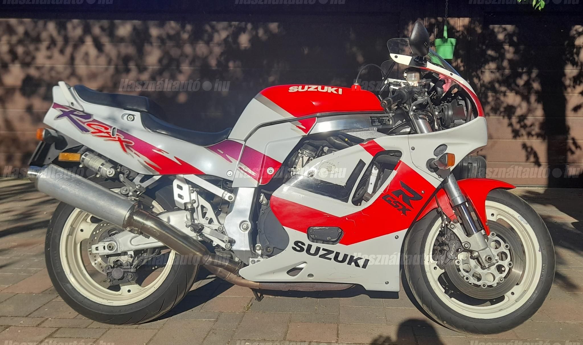 SUZUKI GSX-R 750 1993/4 - 1