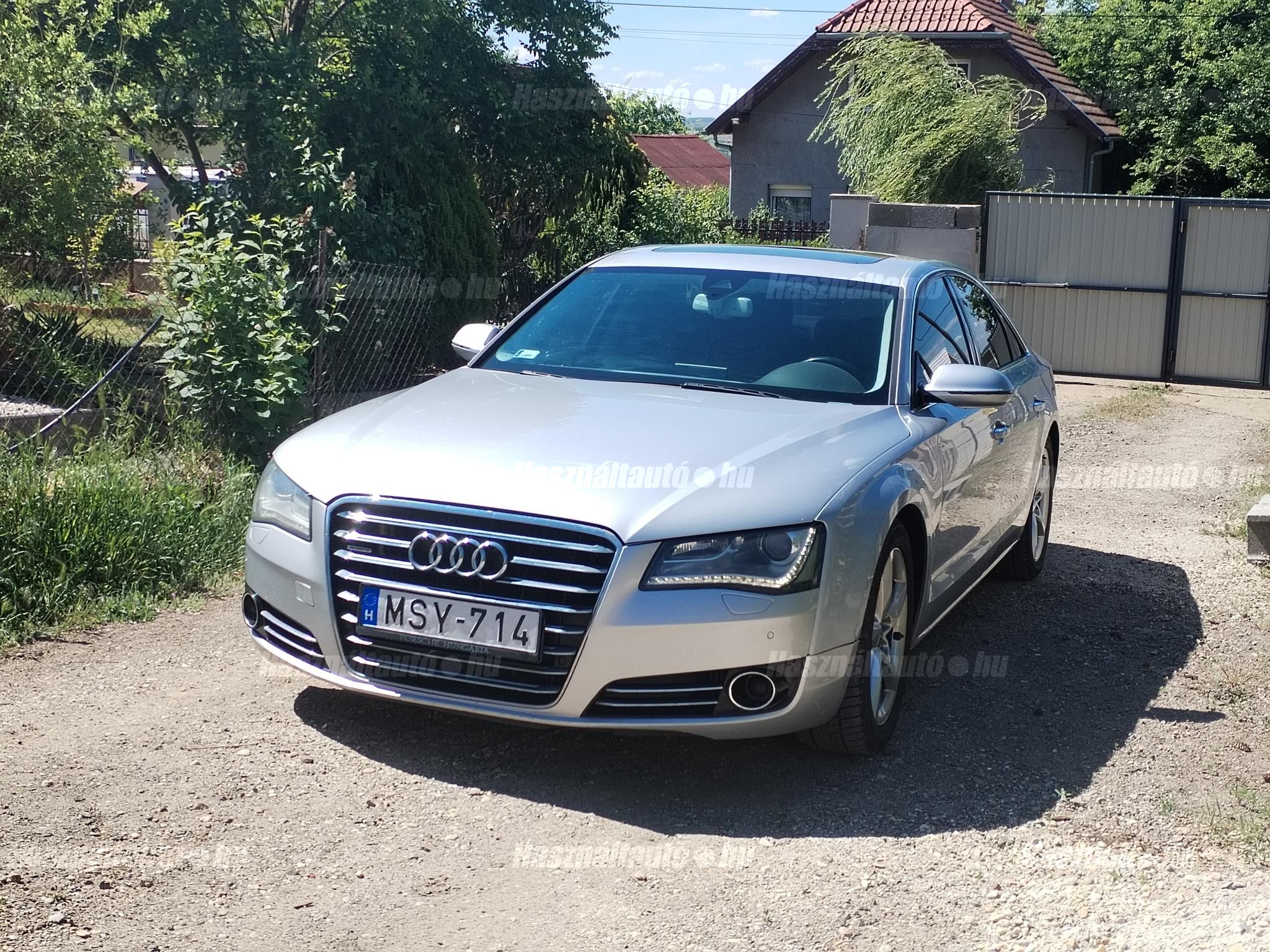 AUDI A8 2010/3 - 1
