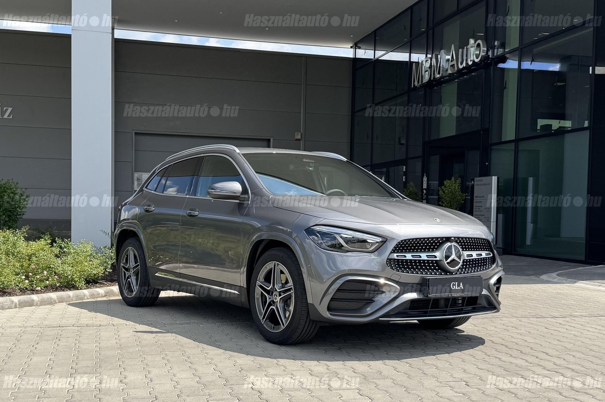 MERCEDES-BENZ GLA 200 2026 - 1