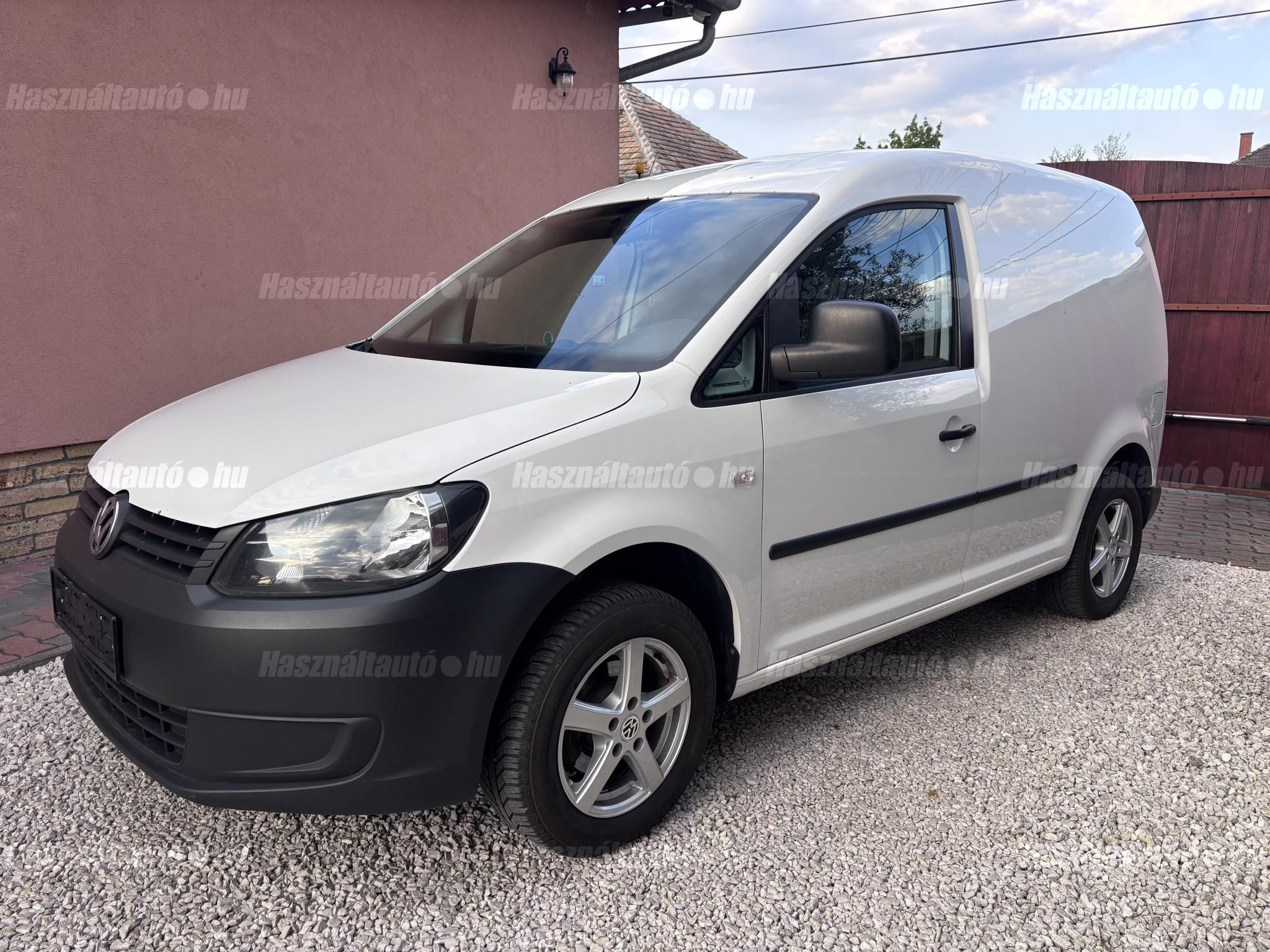VOLKSWAGEN CADDY 2014 - 1