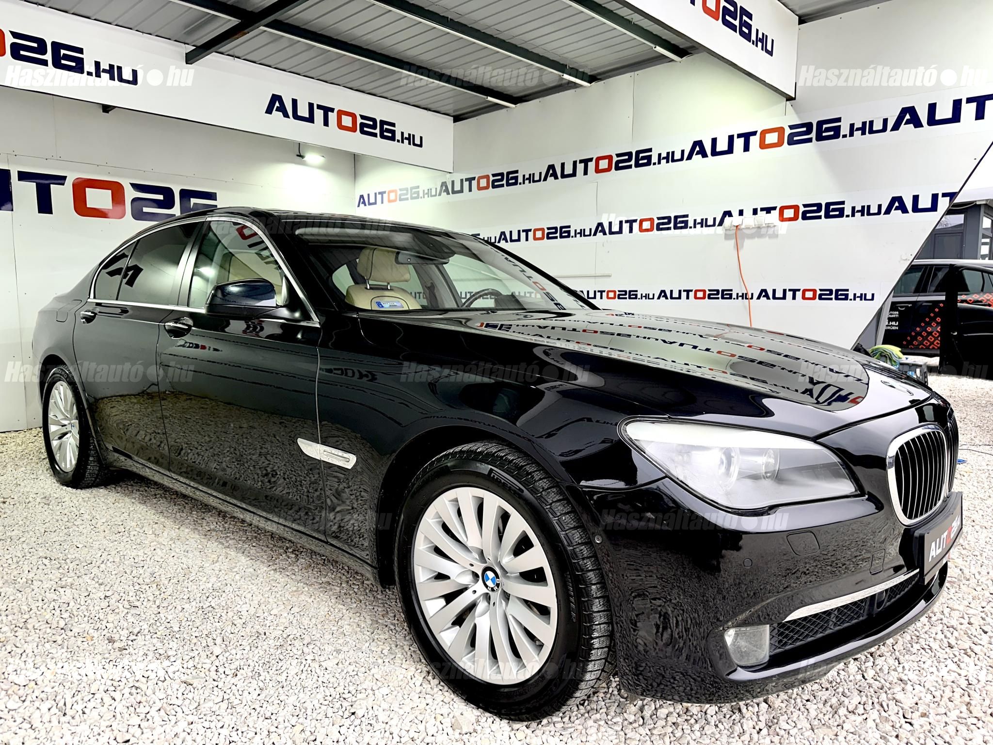 BMW 750 2009/11 - 1