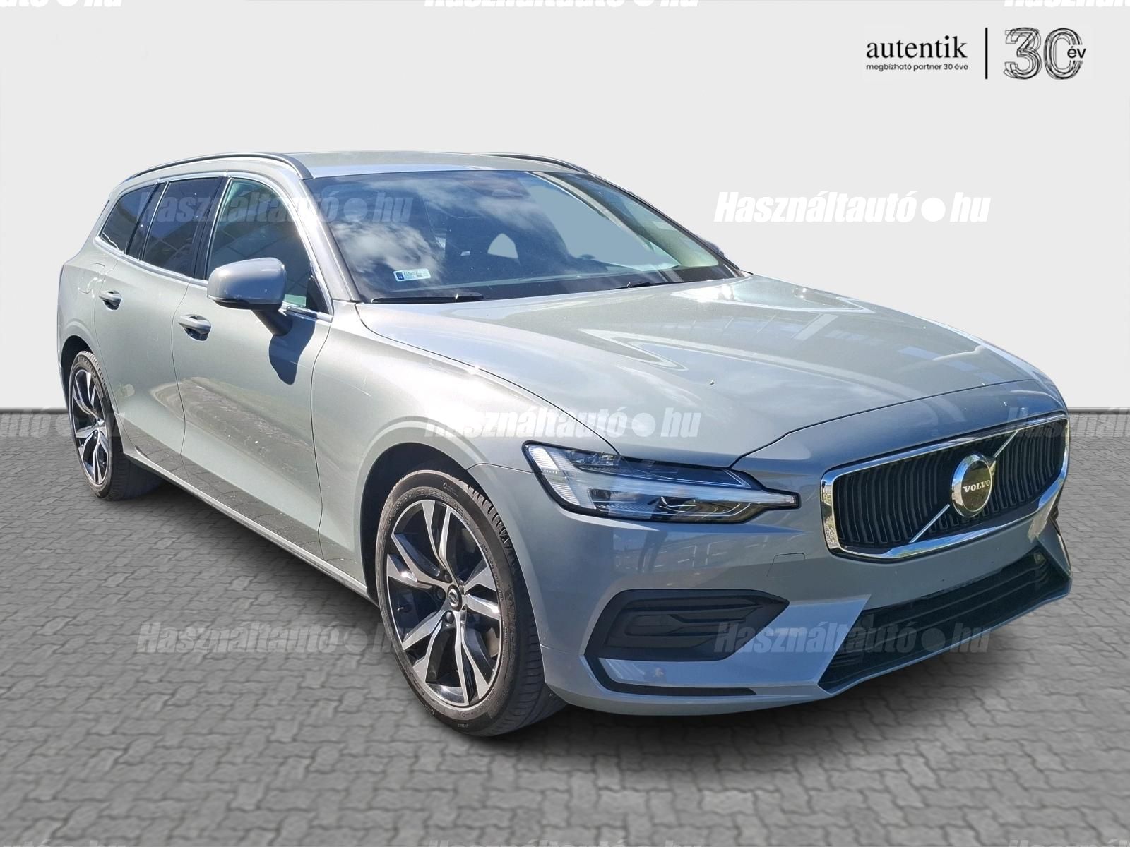 VOLVO V60 2025/4 - 1