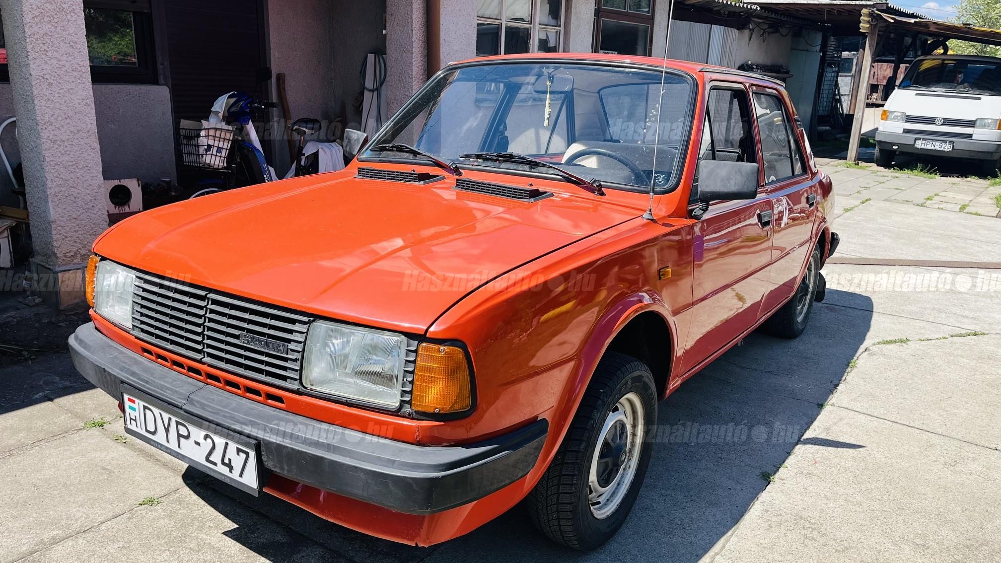 SKODA 120 1987/10 - 1