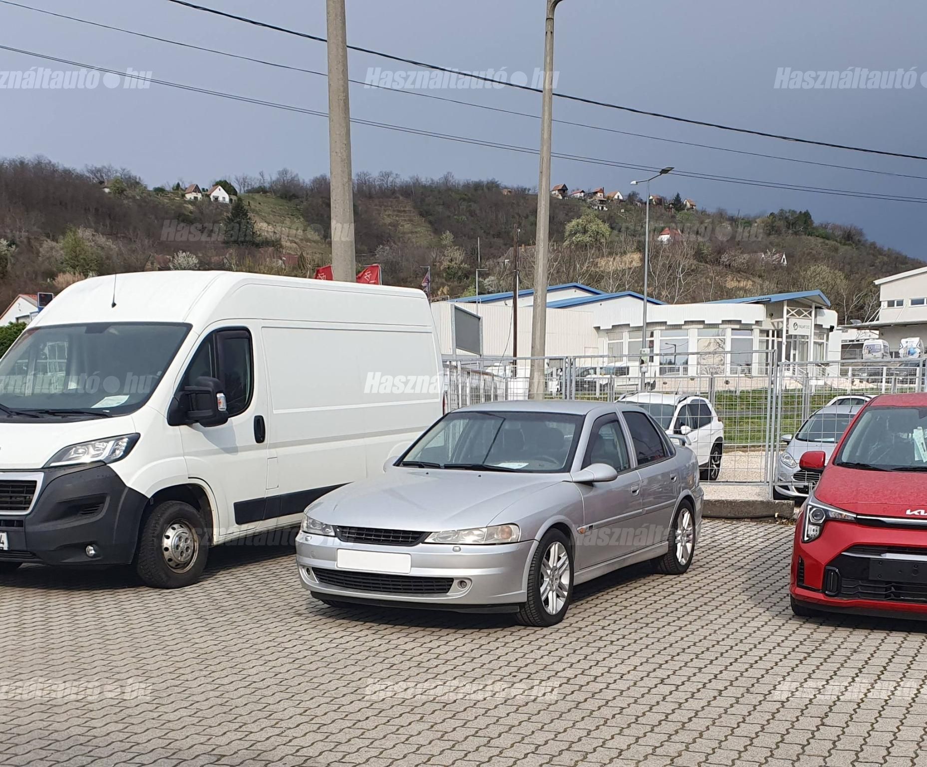 OPEL VECTRA B 2001/12 - 1