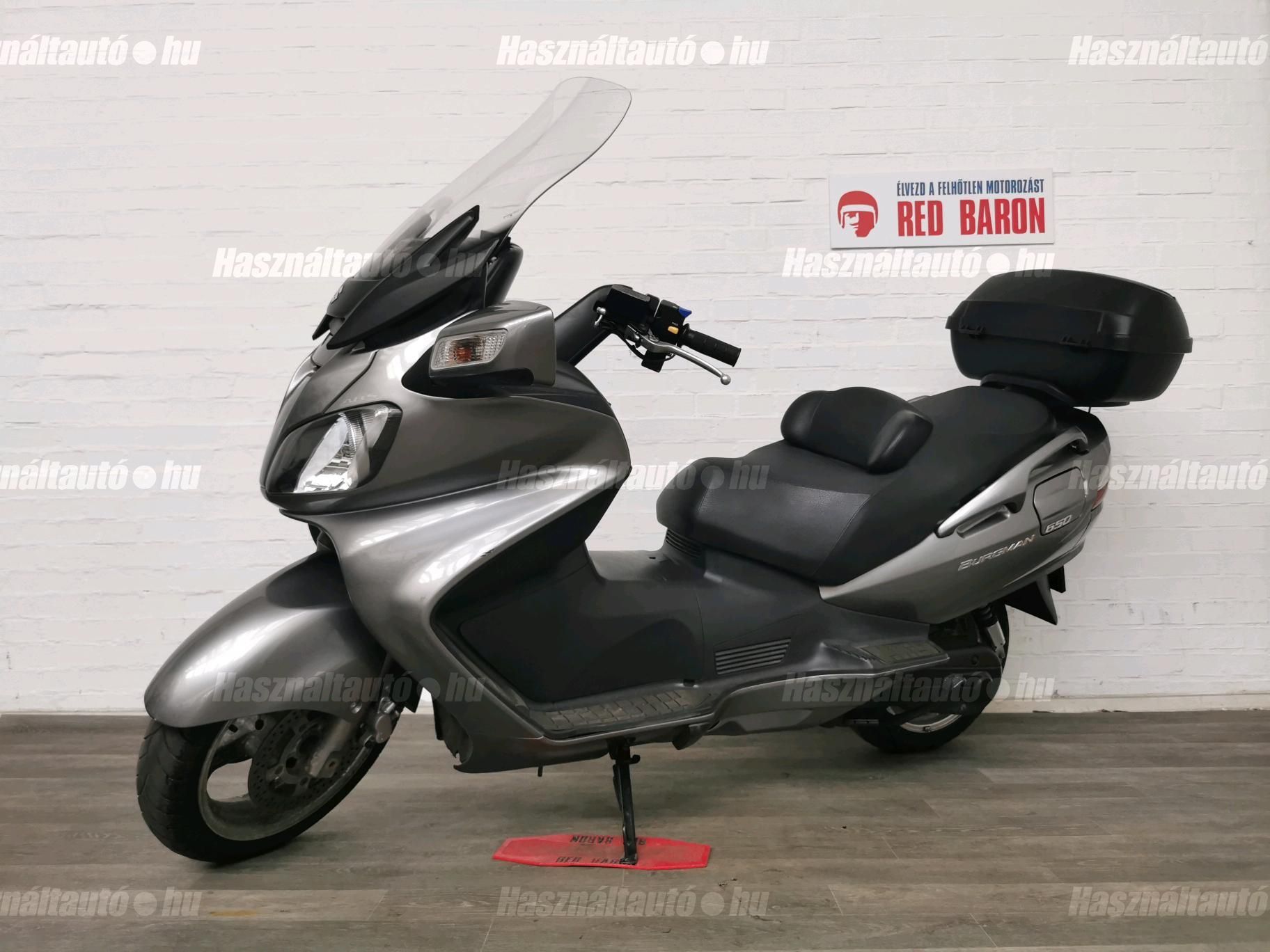 SUZUKI AN 650 BURGMAN 2011 - 1