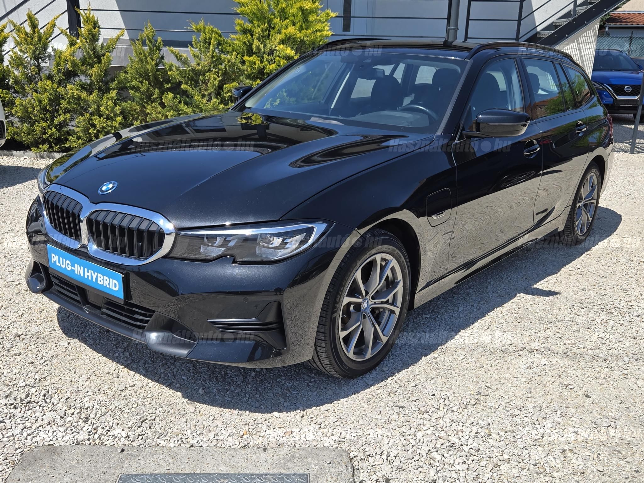 BMW 330 2022/2 - 1