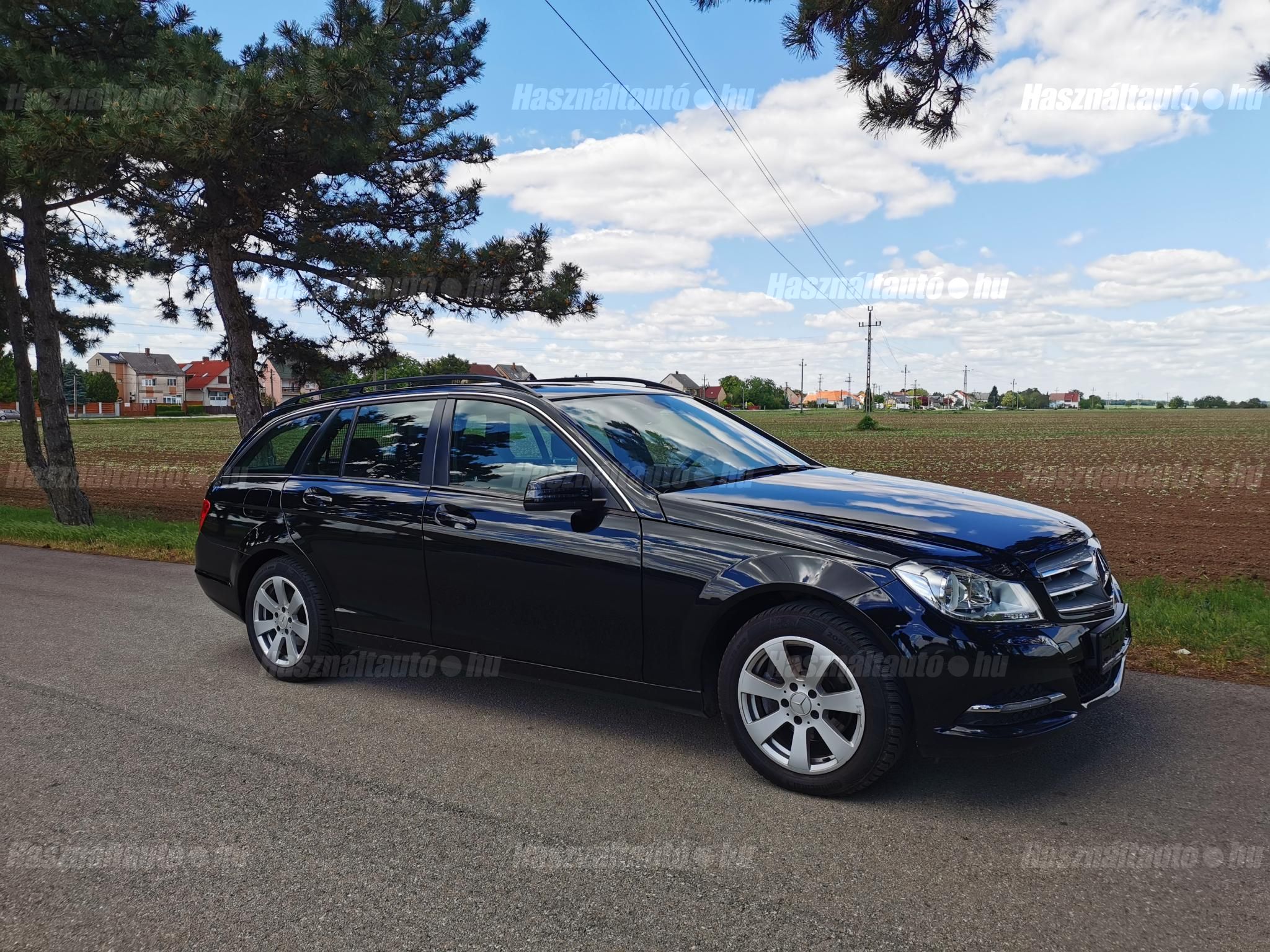 MERCEDES-BENZ C 180 2013/3 - 1
