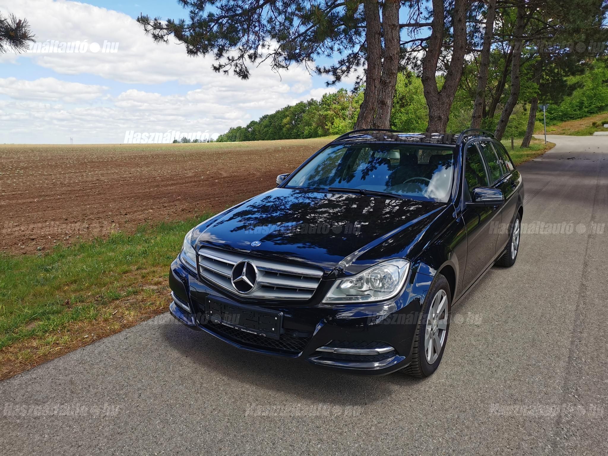 MERCEDES-BENZ C 180 2013/3 - 1