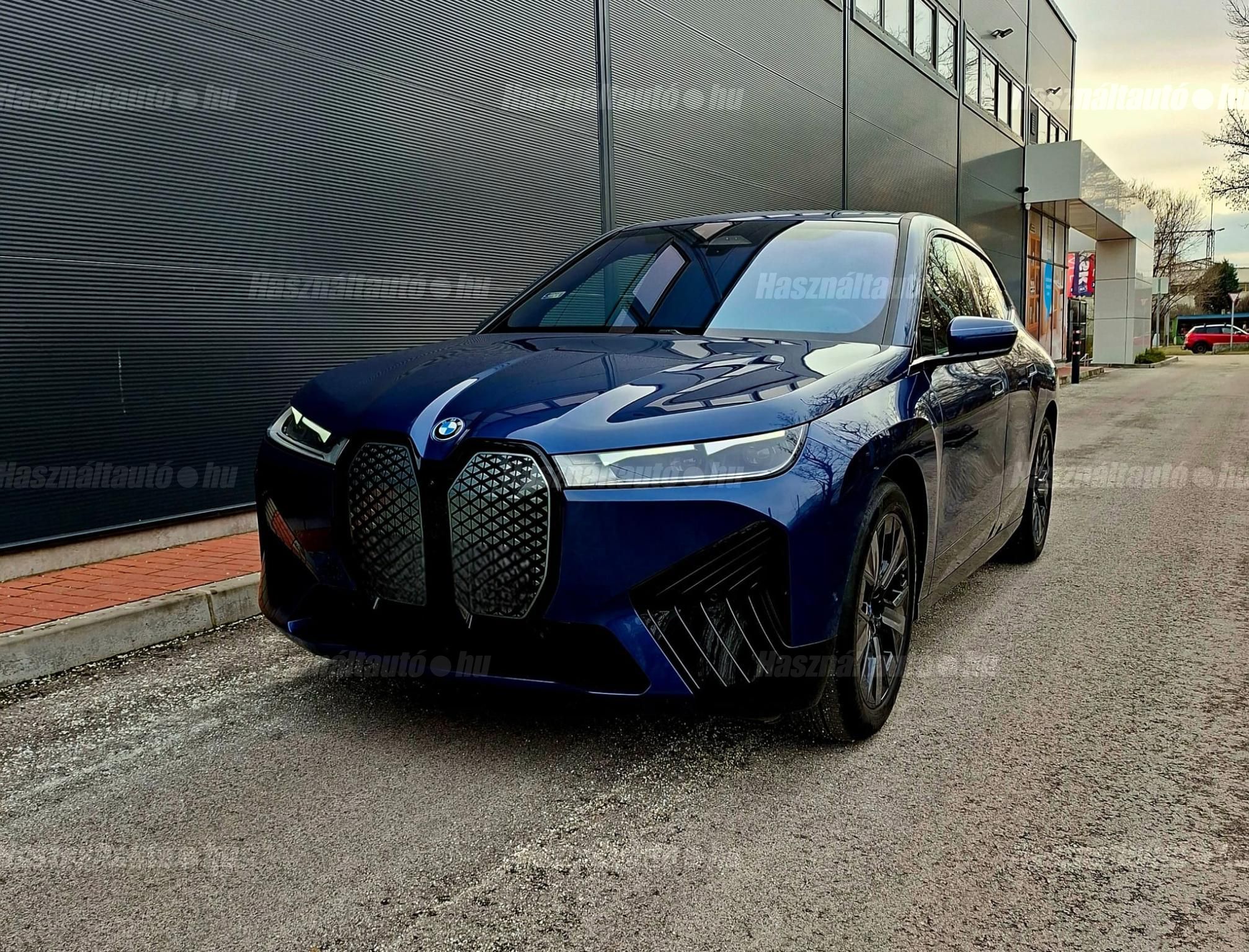 BMW IX 2024/7 - 1