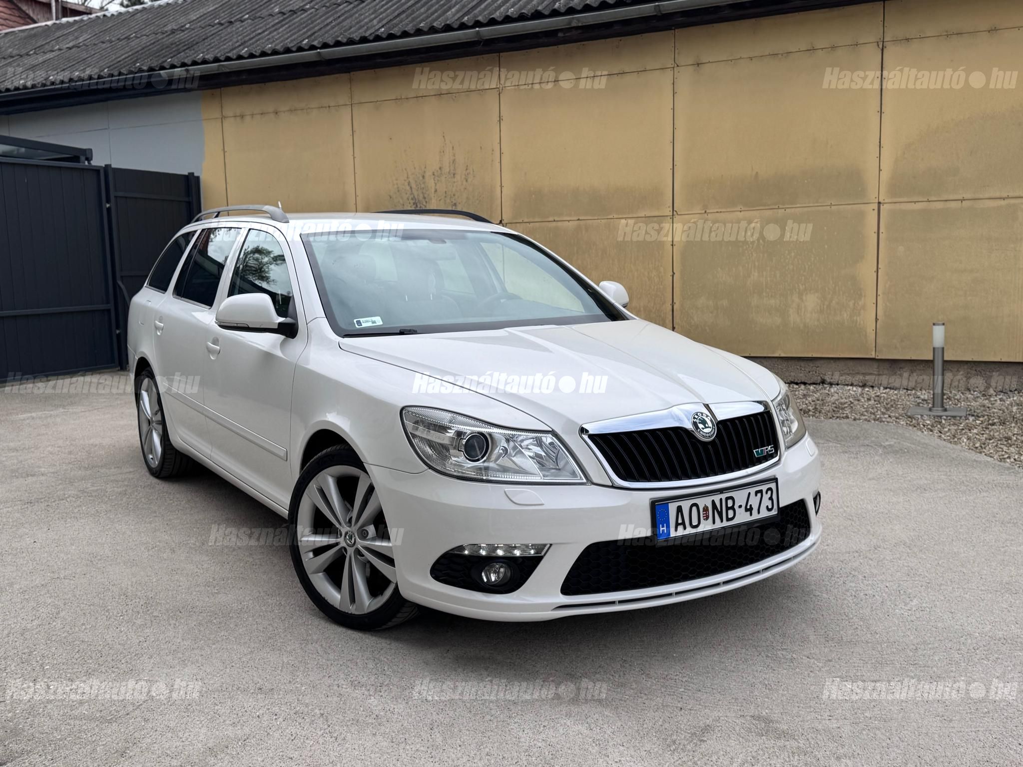 SKODA OCTAVIA 2010/11 - 1