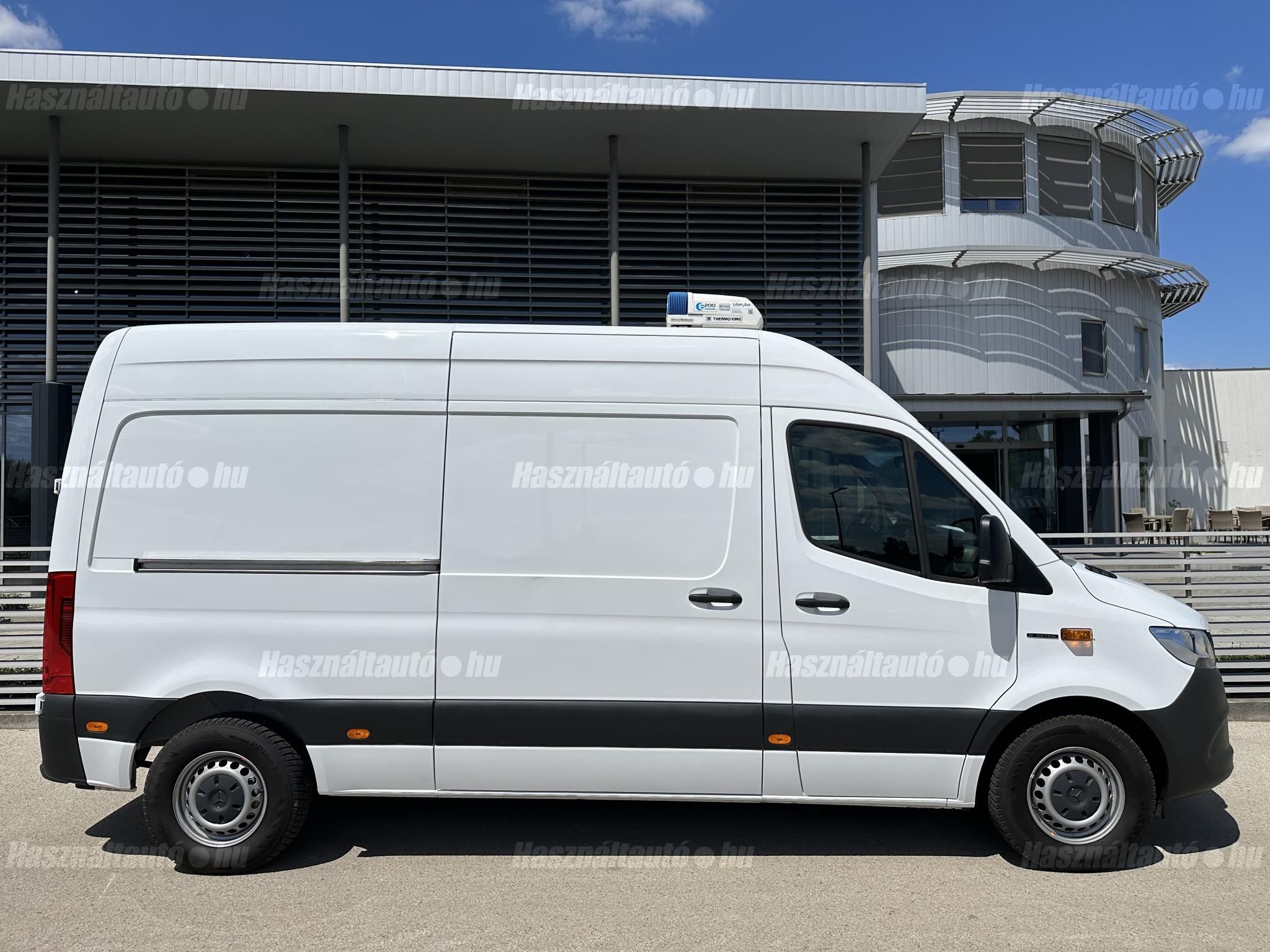 MERCEDES-BENZ SPRINTER 2022/4 - 1