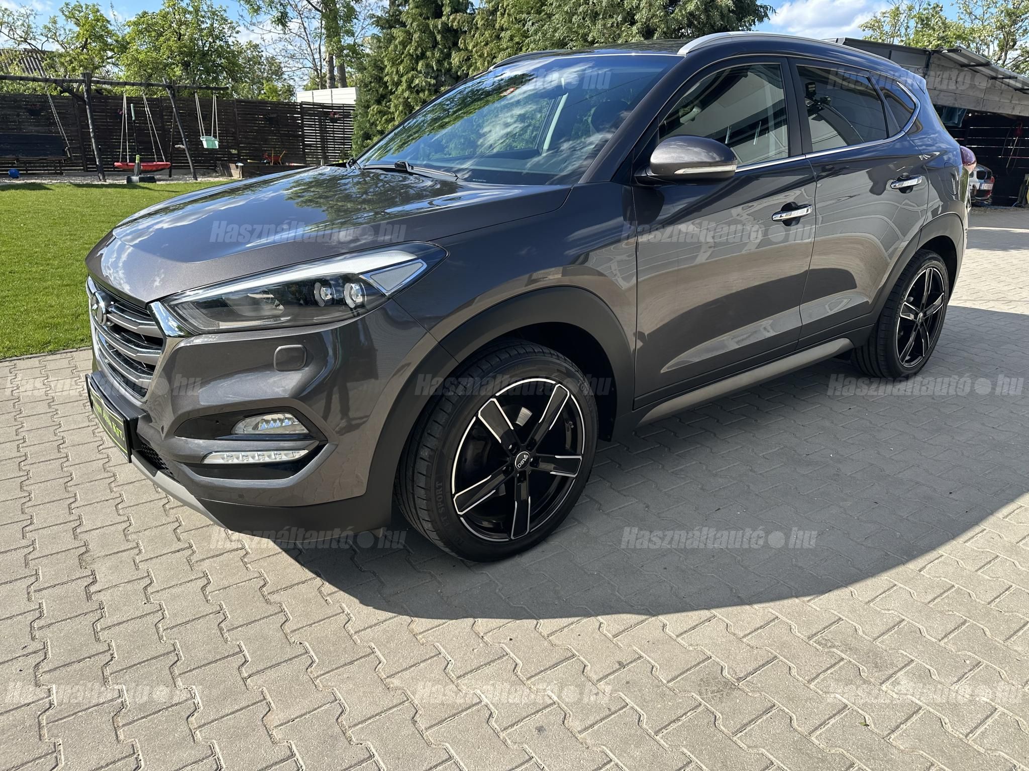 HYUNDAI TUCSON 2015/9 - 1