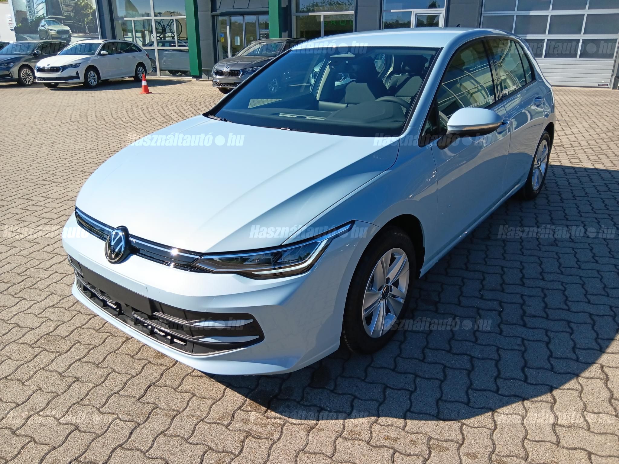 VOLKSWAGEN GOLF 2026 - 1