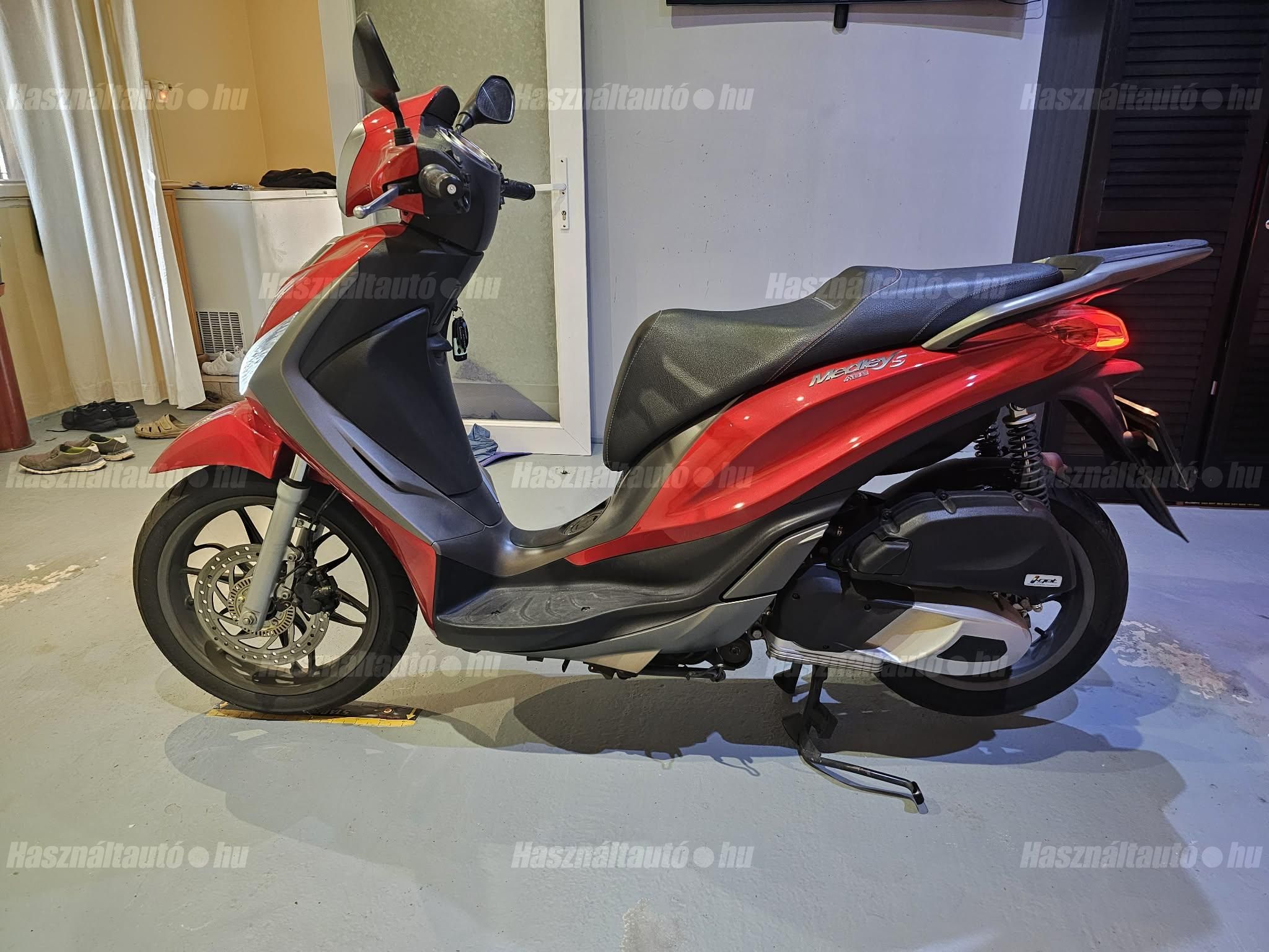 PIAGGIO MEDLEY 2019/9 - 1