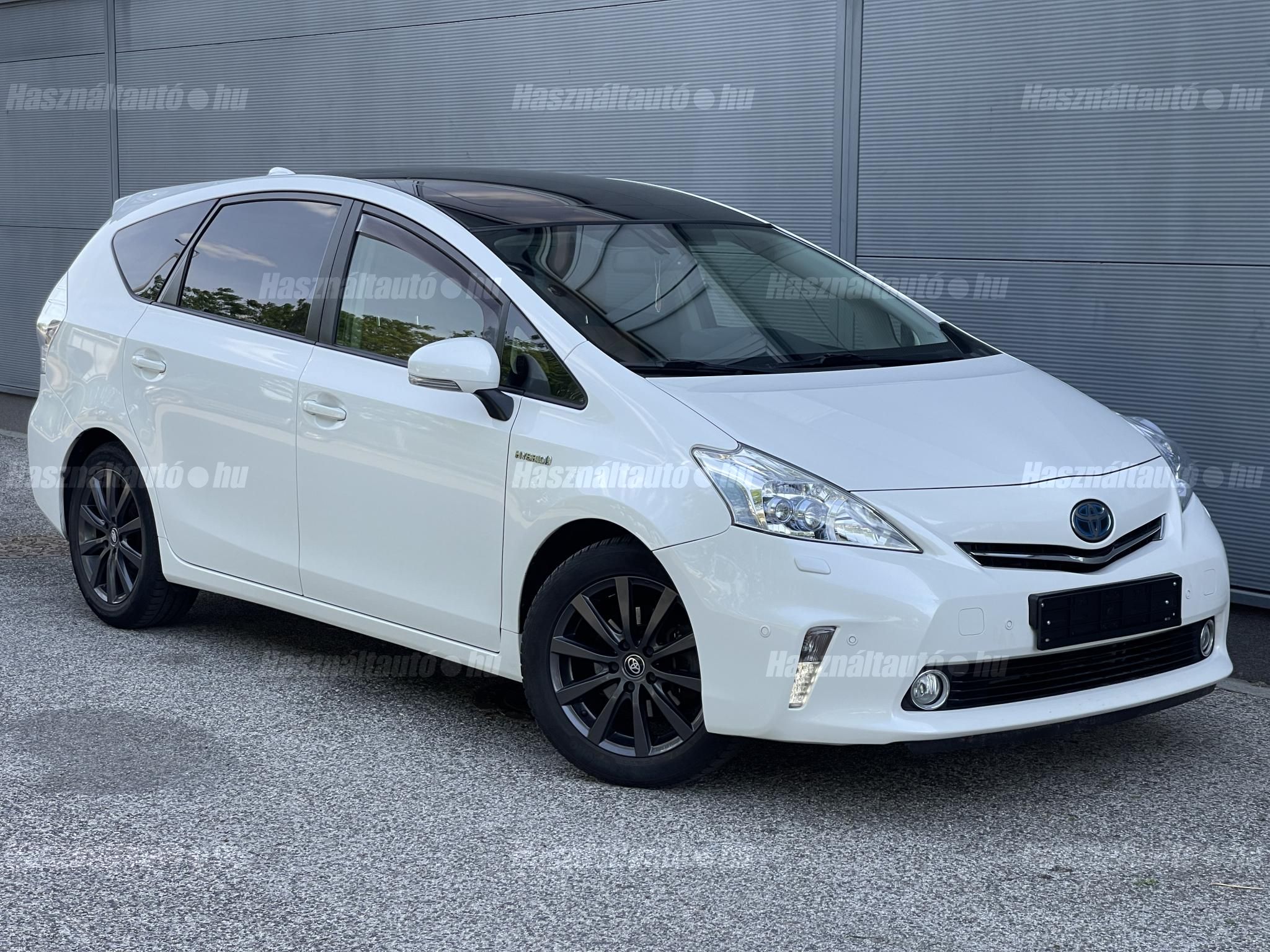 TOYOTA PRIUS+ 2012/9 - 1