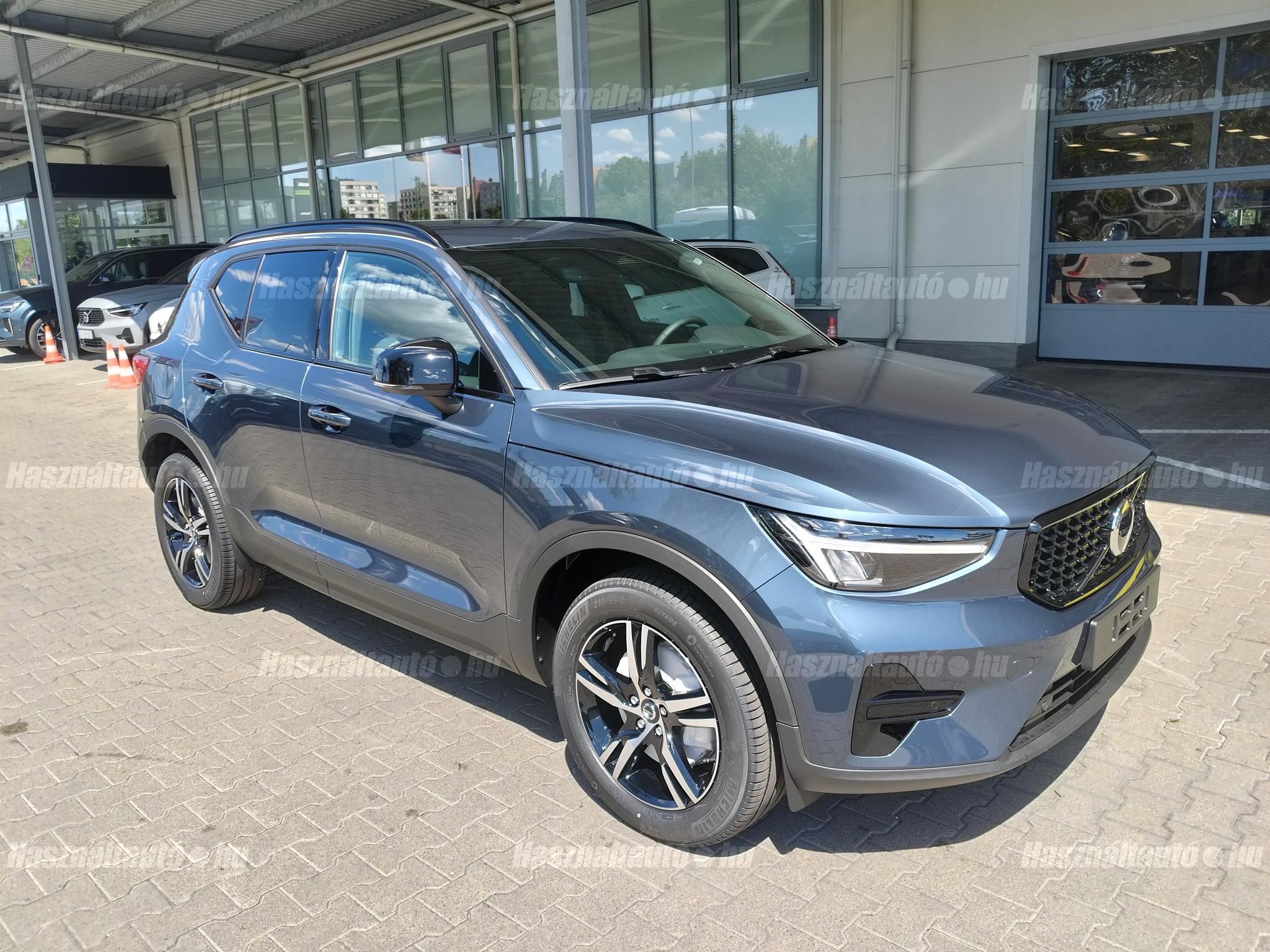 VOLVO XC40 2026 - 1