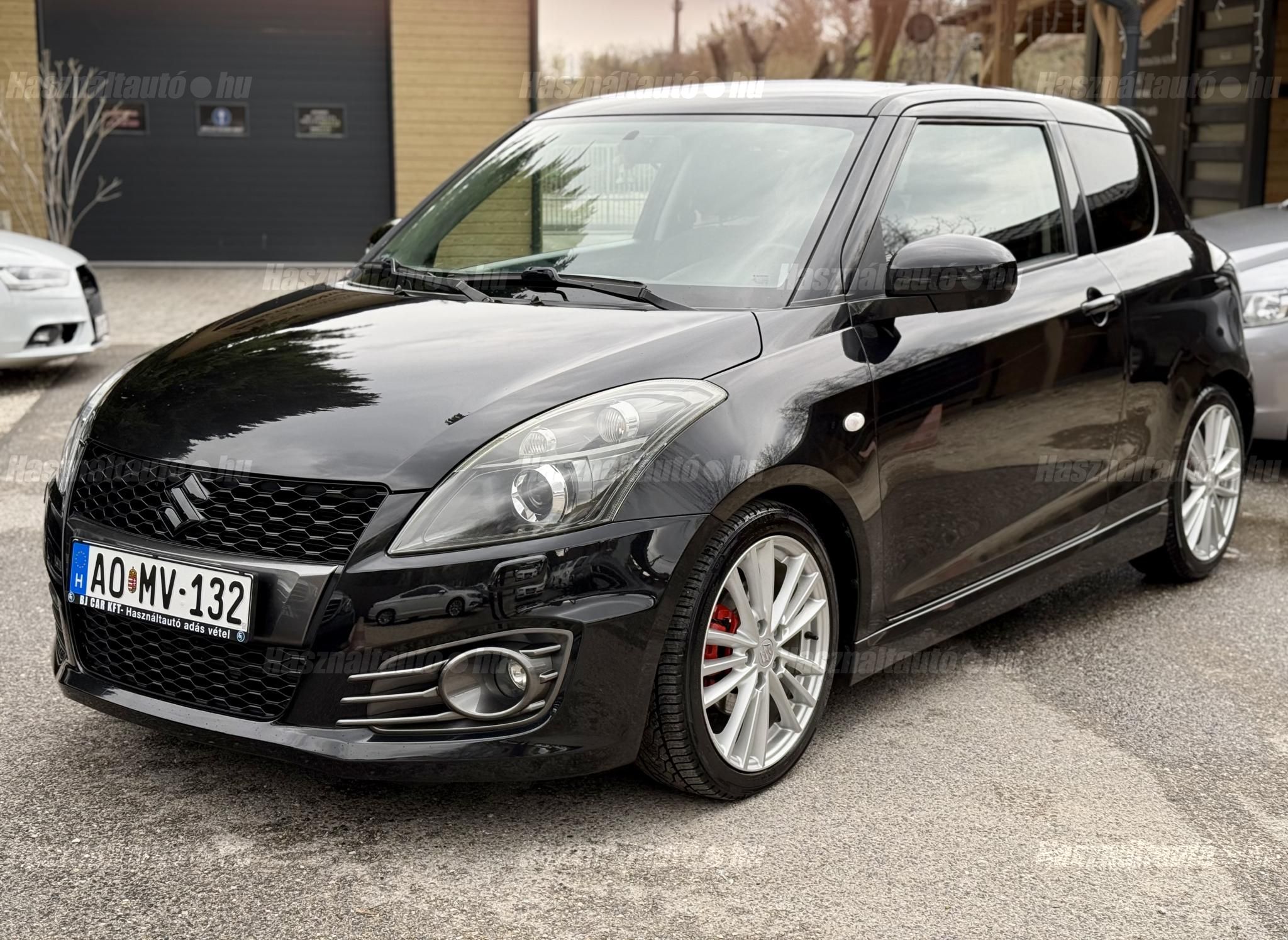 SUZUKI SWIFT 2013/7 - 1