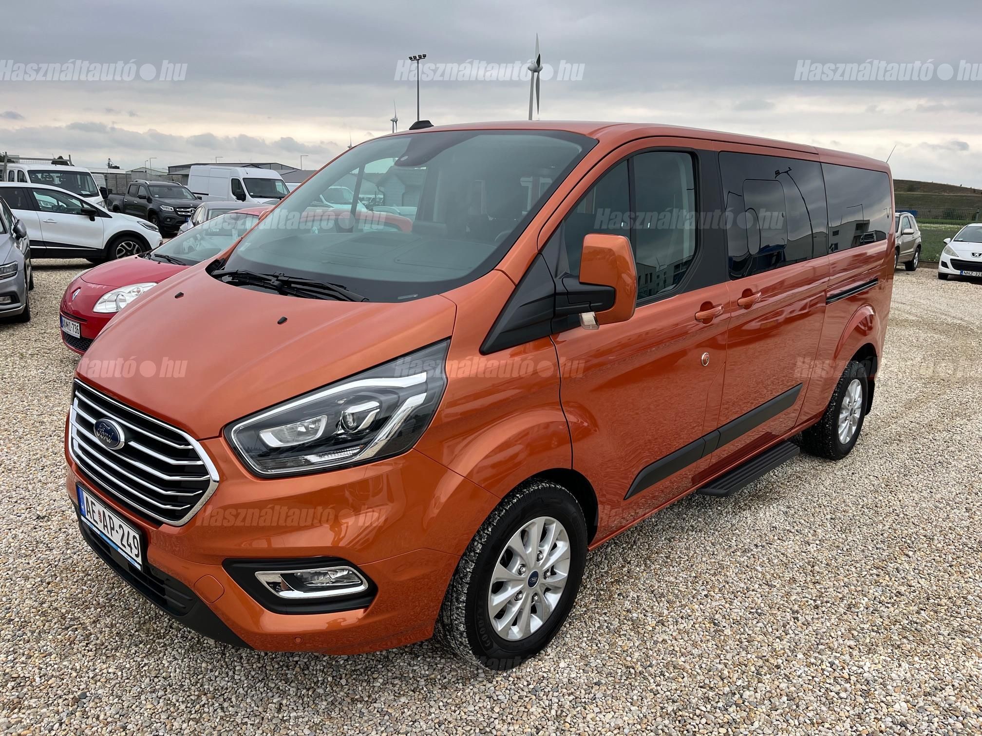 FORD TOURNEO 2023/5 - 1