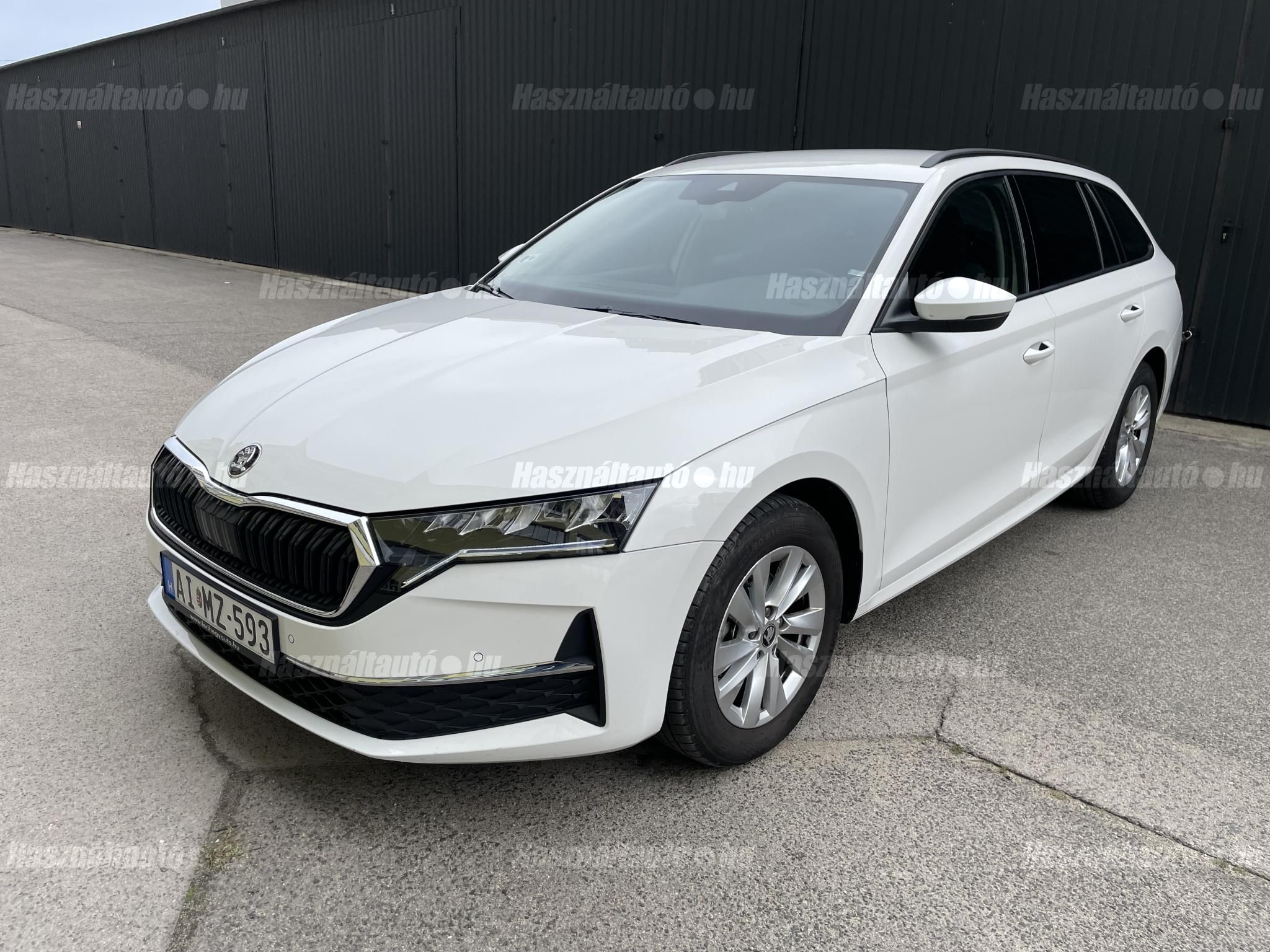SKODA OCTAVIA 2025/3 - 1