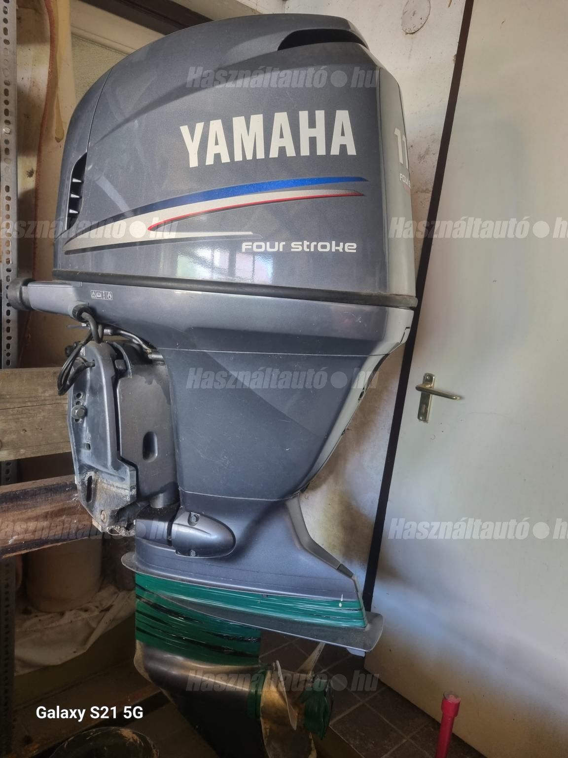 YAMAHA 2003 - 1