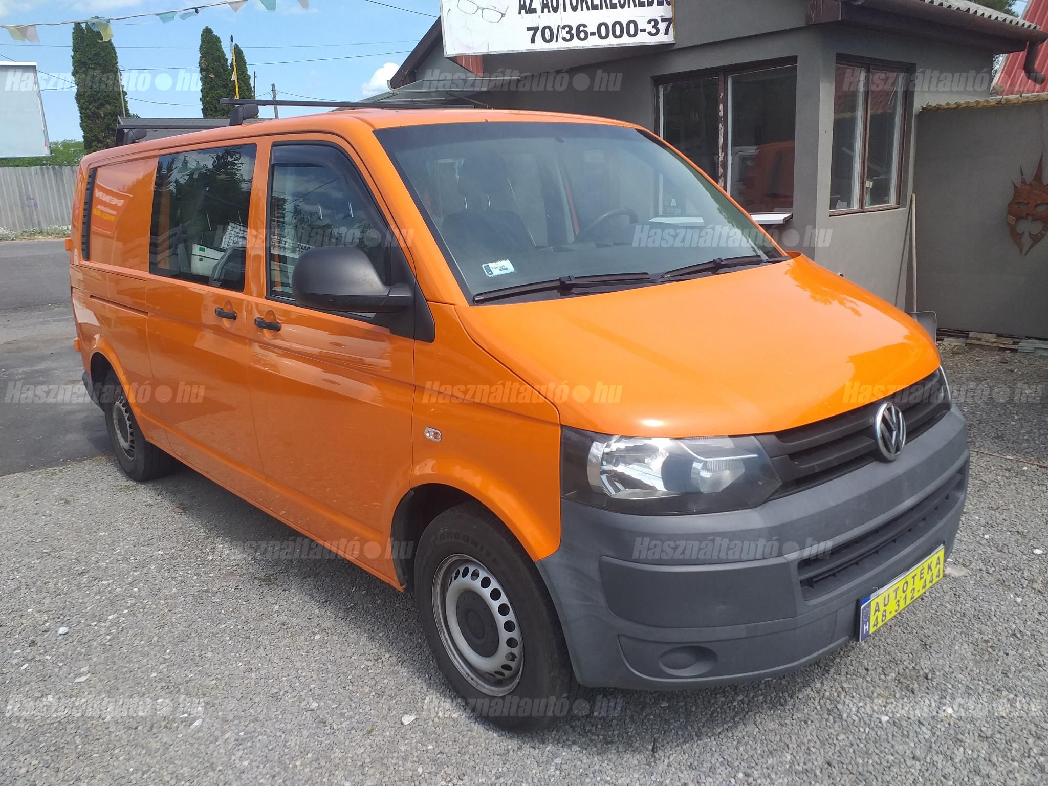 VOLKSWAGEN TRANSPORTER 2011/10 - 1