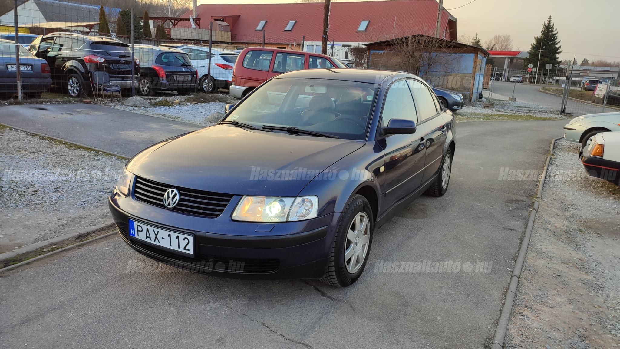 VOLKSWAGEN PASSAT V 1999/6 - 1