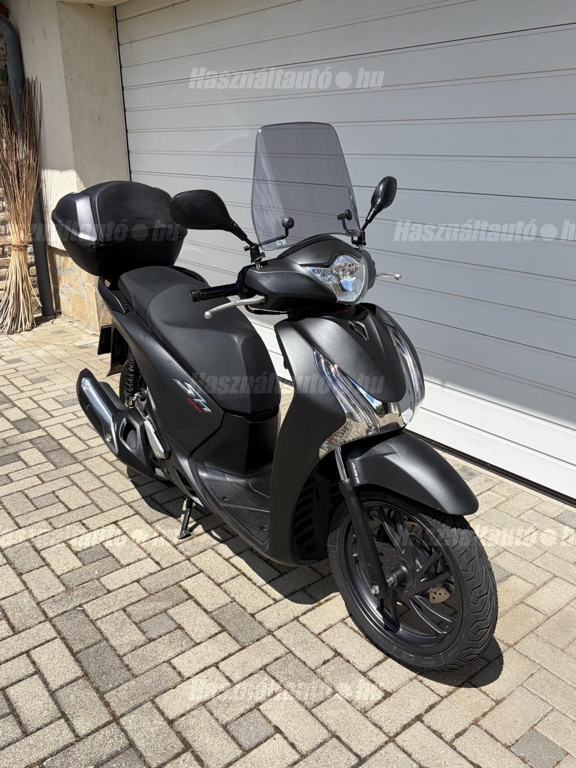 HONDA SH 125 2014/4 - 1