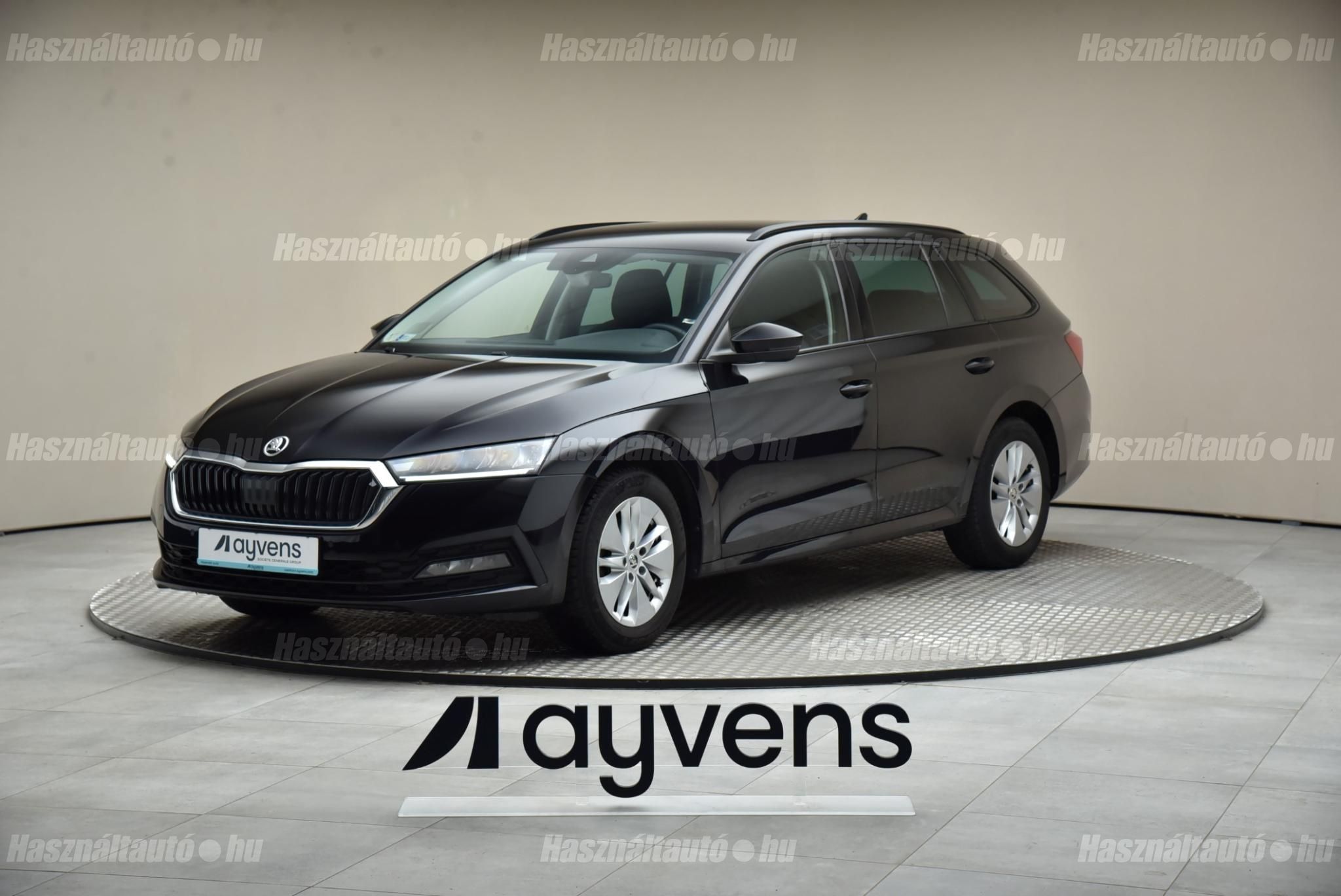 SKODA OCTAVIA 2022/12 - 1