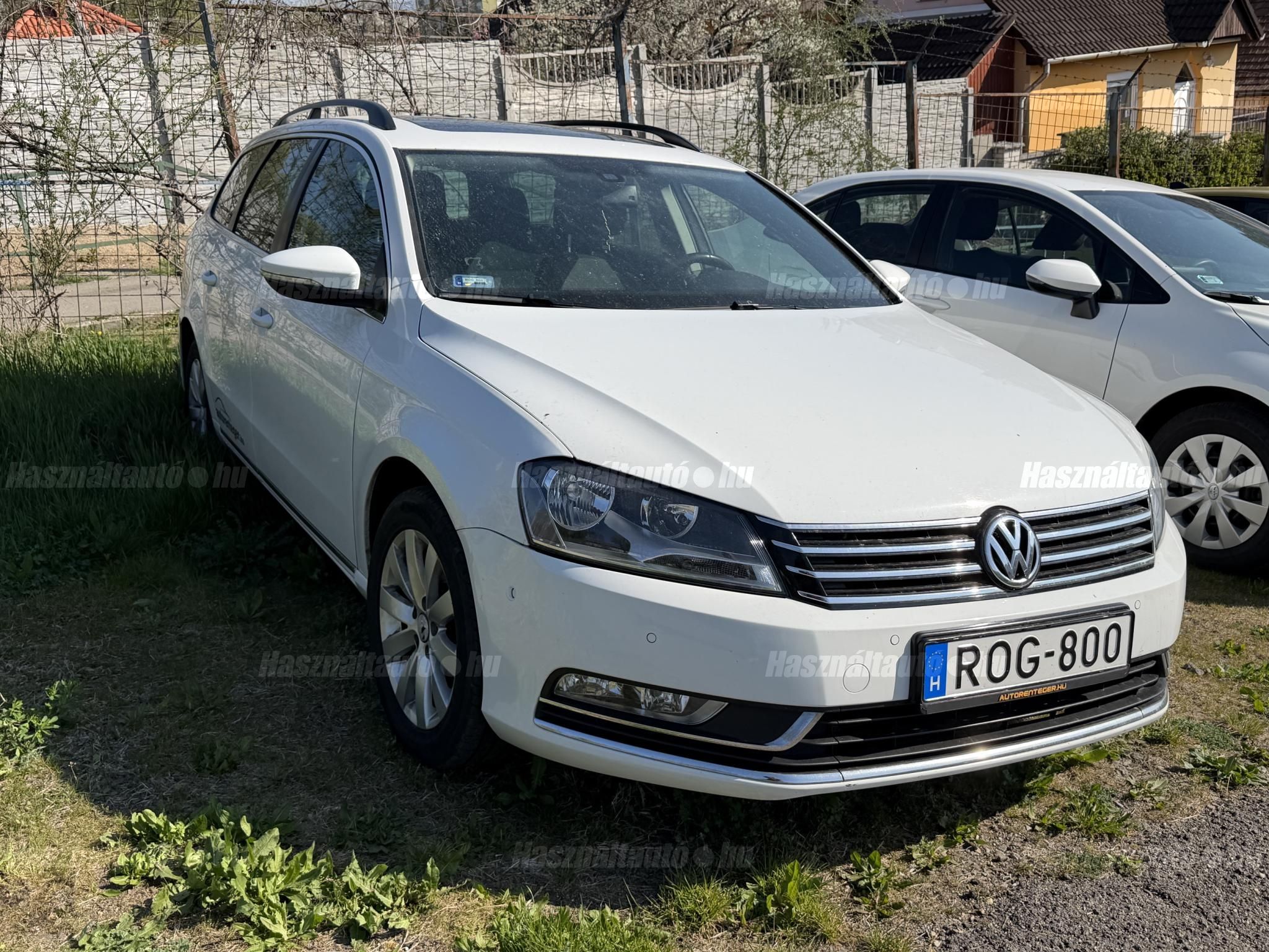 VOLKSWAGEN PASSAT 2011/3 - 1
