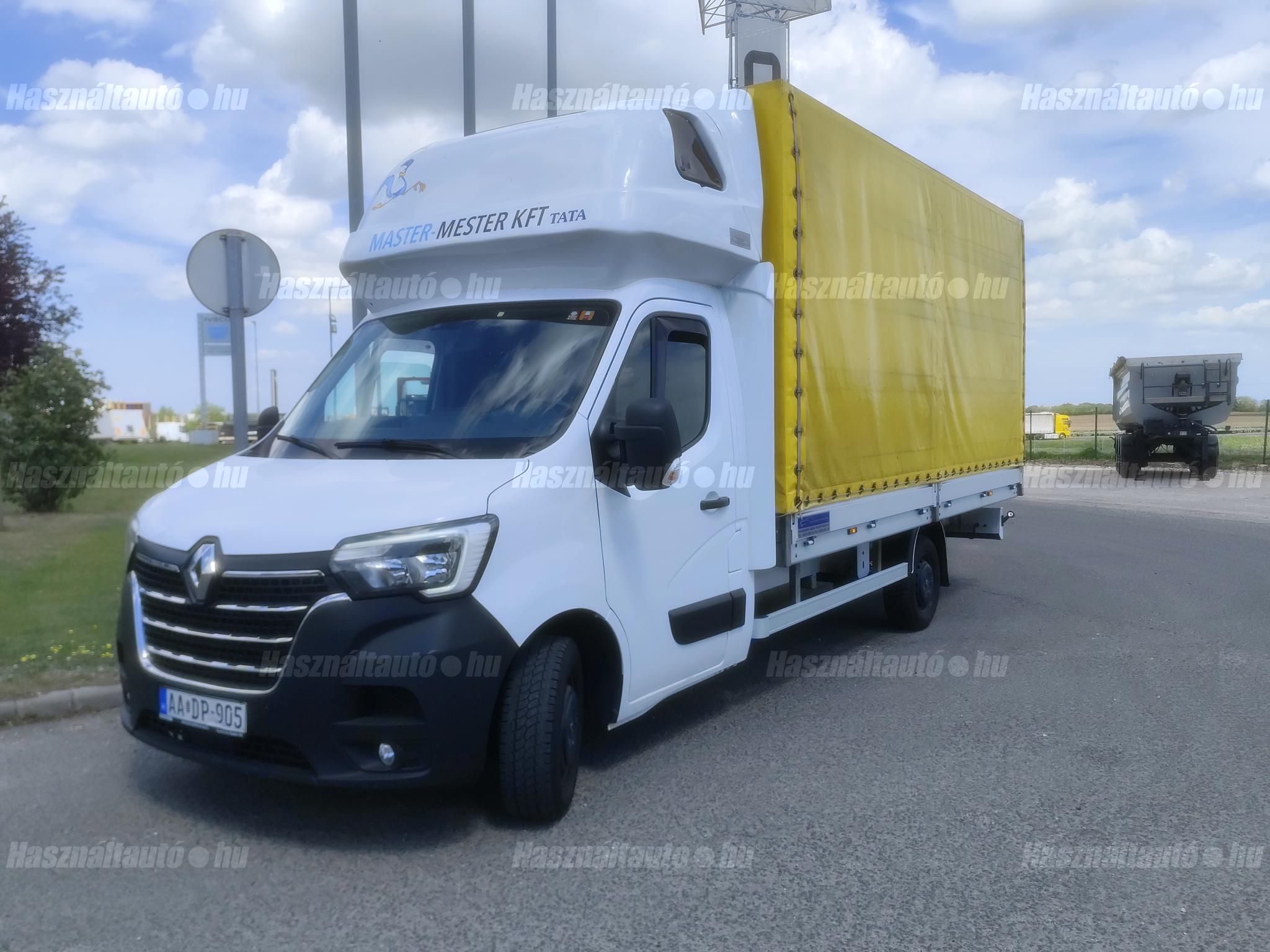 RENAULT 2022 - 1